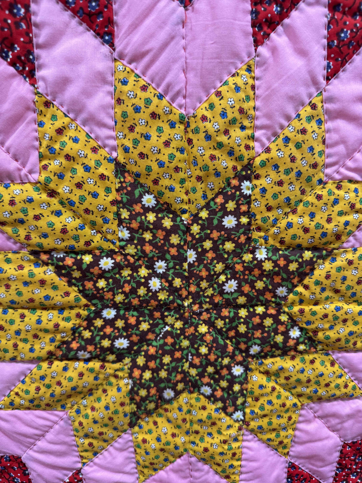 Vintage Quilt Red Lonestar