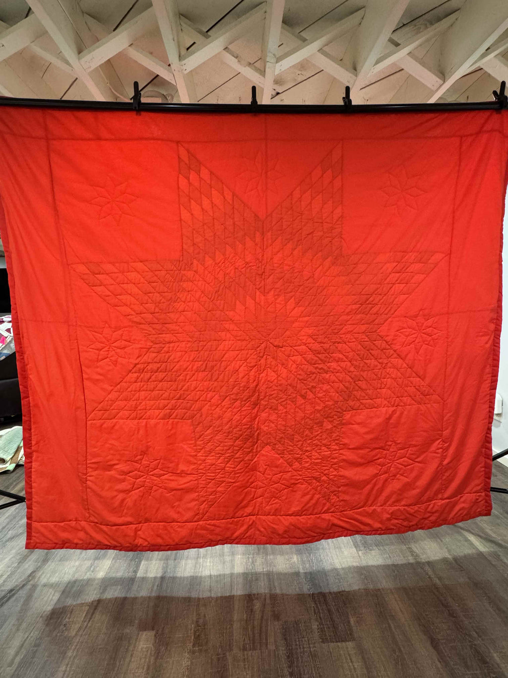 Vintage Quilt Red Lonestar