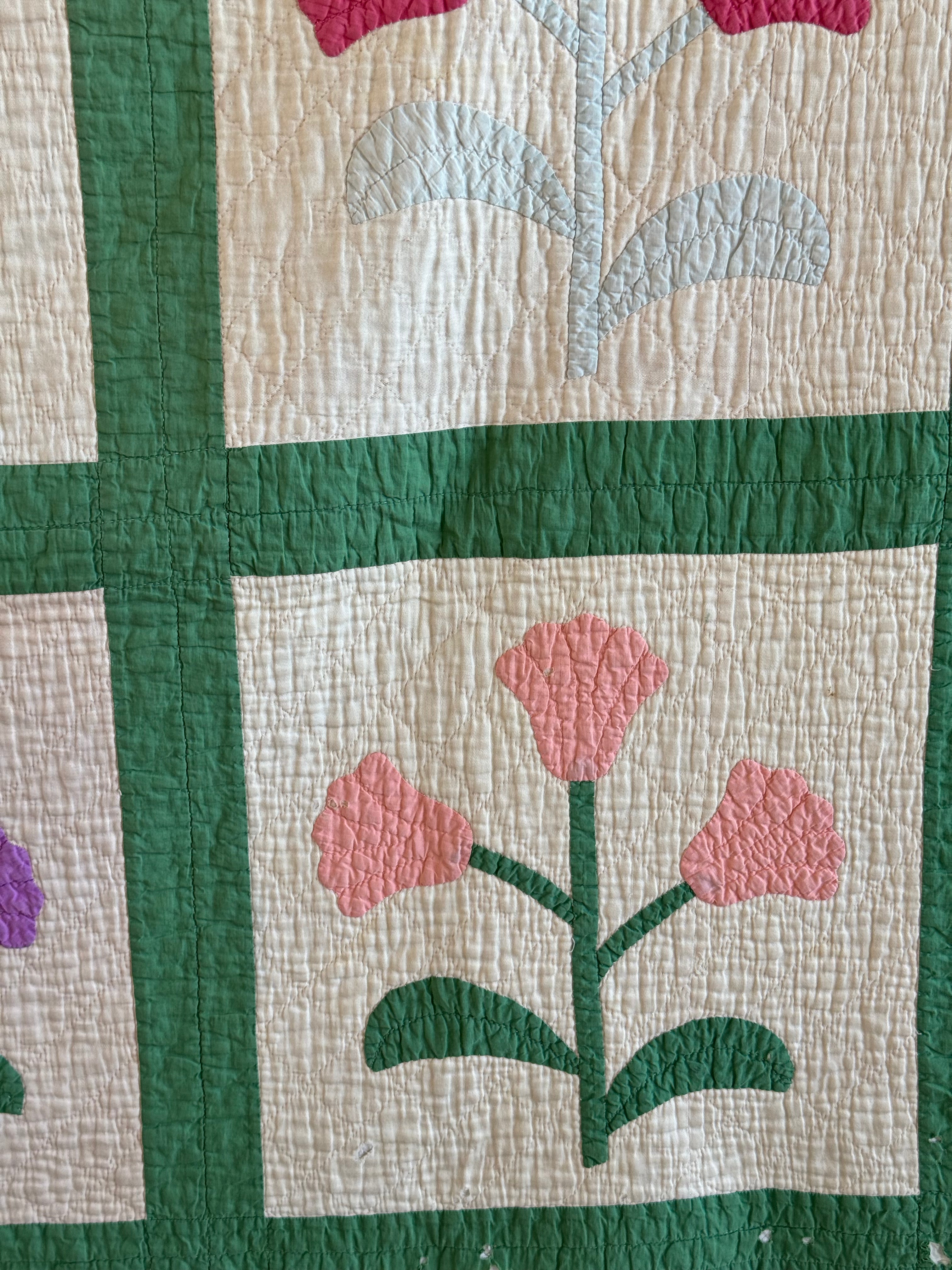 **SOLD** Vintage Cutter Quilt Tulip Applique ** SOLD**