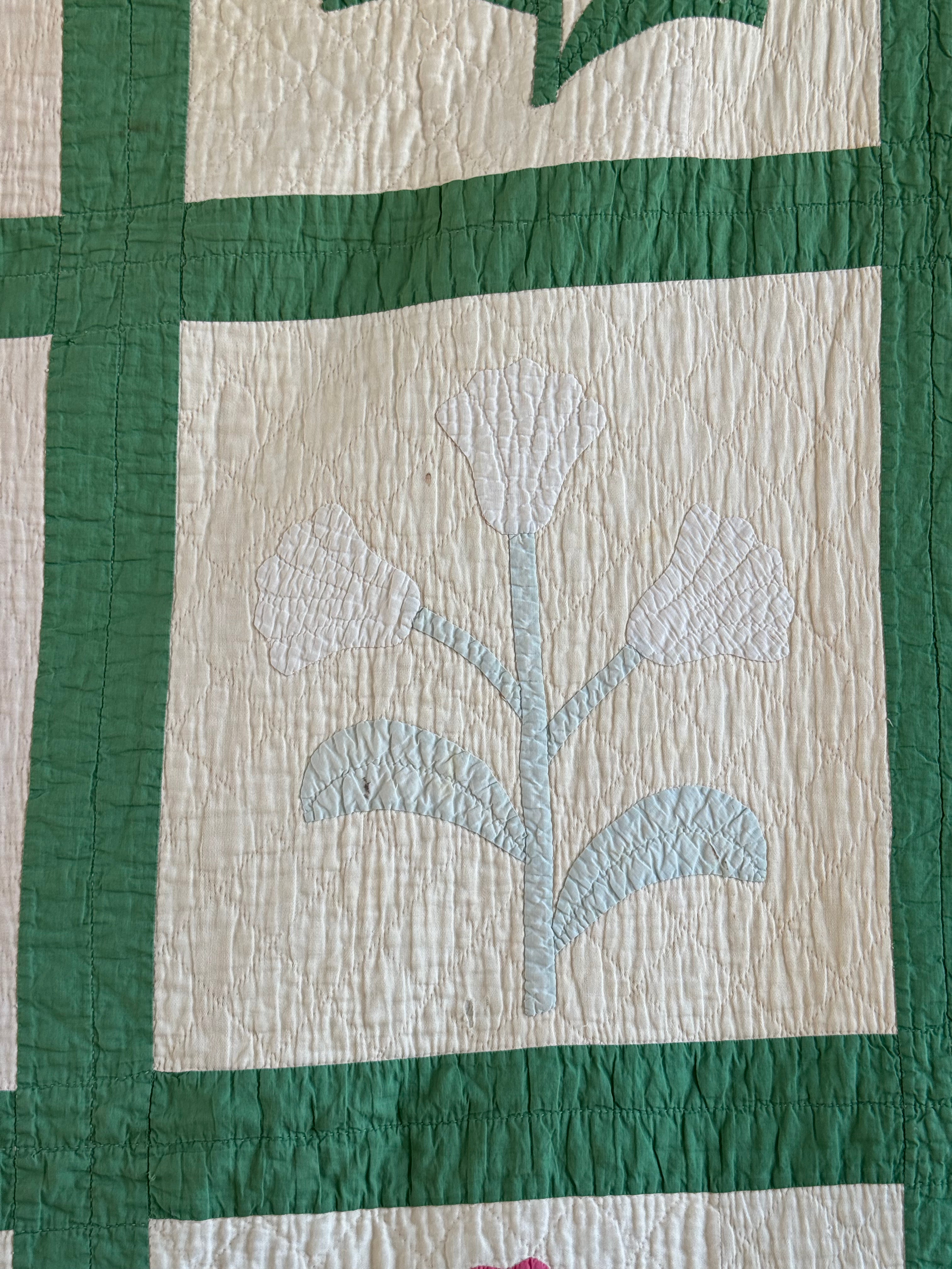 **SOLD** Vintage Cutter Quilt Tulip Applique ** SOLD**