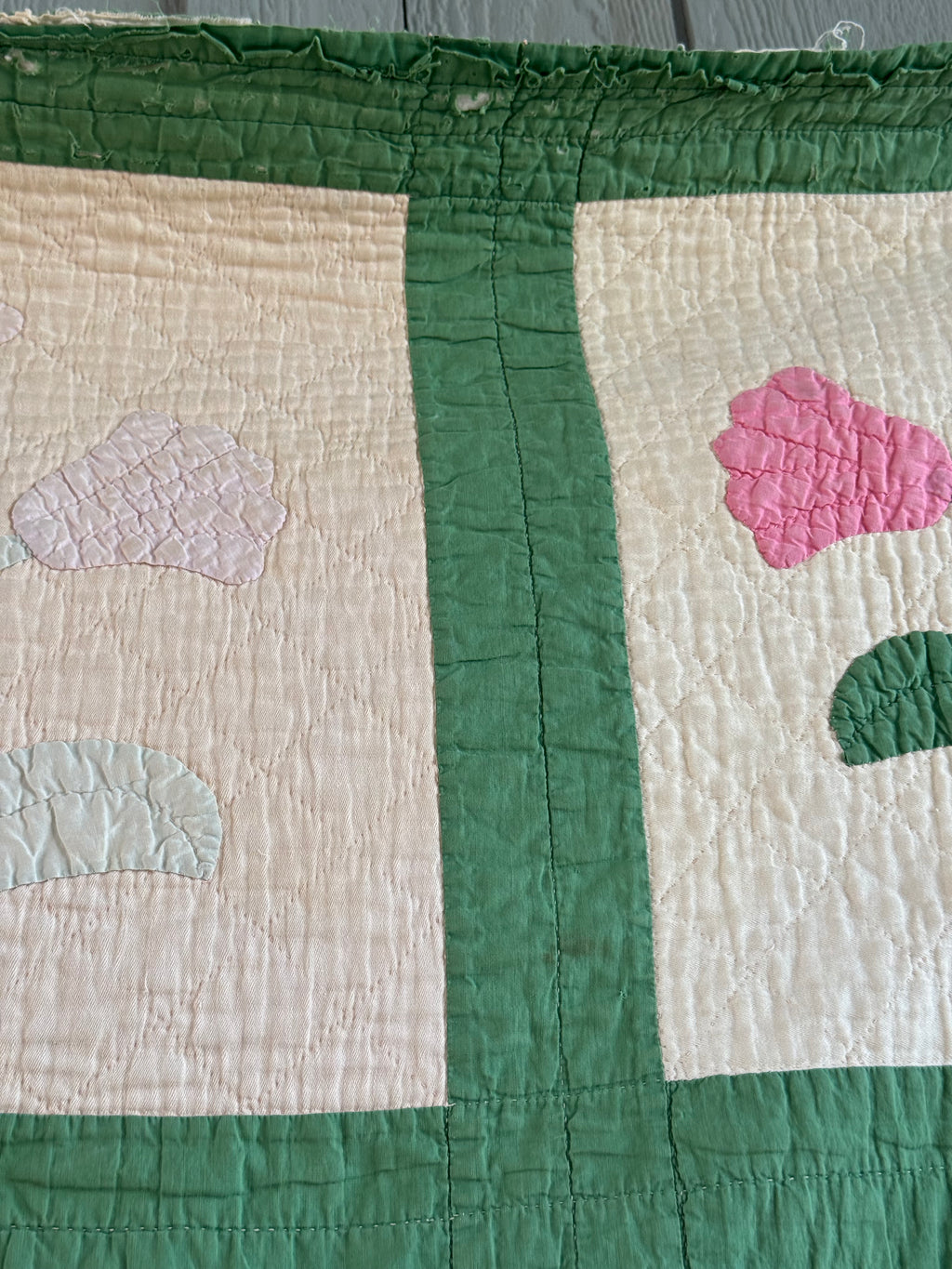**SOLD** Vintage Cutter Quilt Tulip Applique ** SOLD**