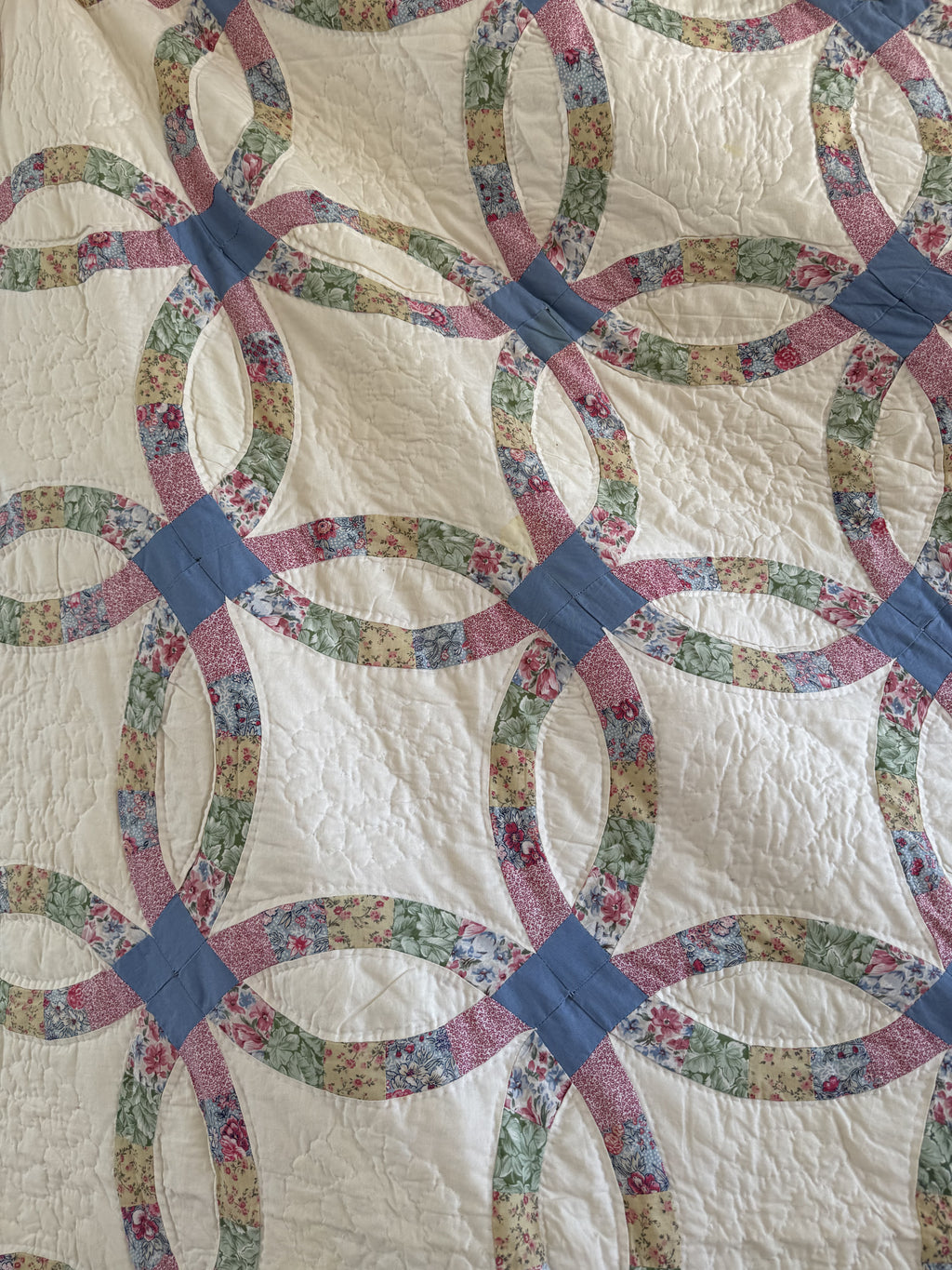 Vintage Quilt Double Wedding Ring Feed Sack