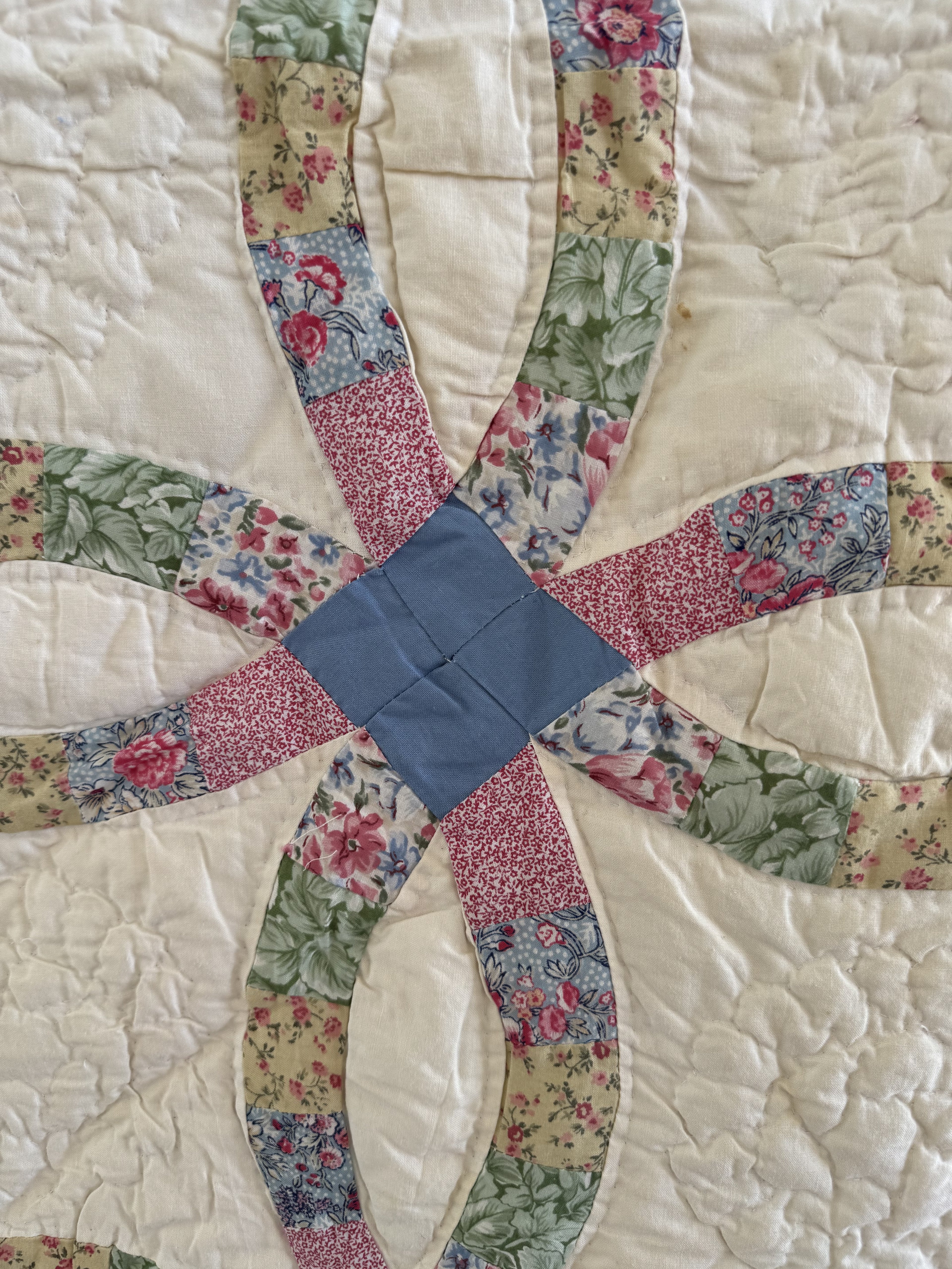 Vintage Quilt Double Wedding Ring Feed Sack