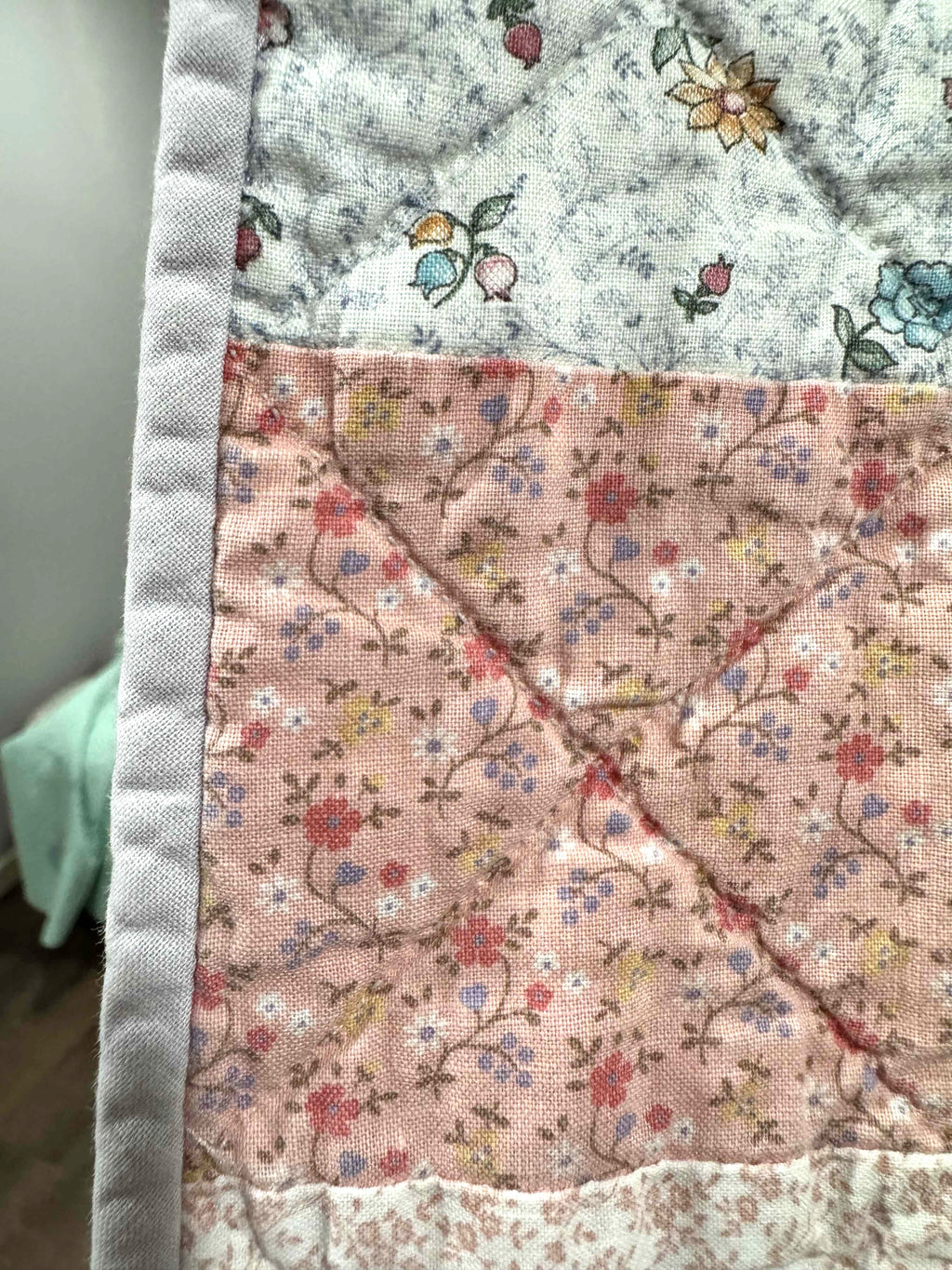 Vintage Quilt Child's Bunny Quilt