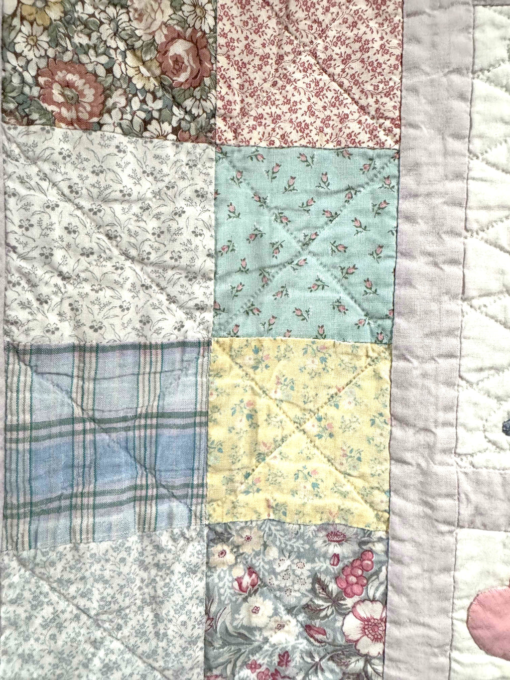 Vintage Quilt Child's Bunny Quilt