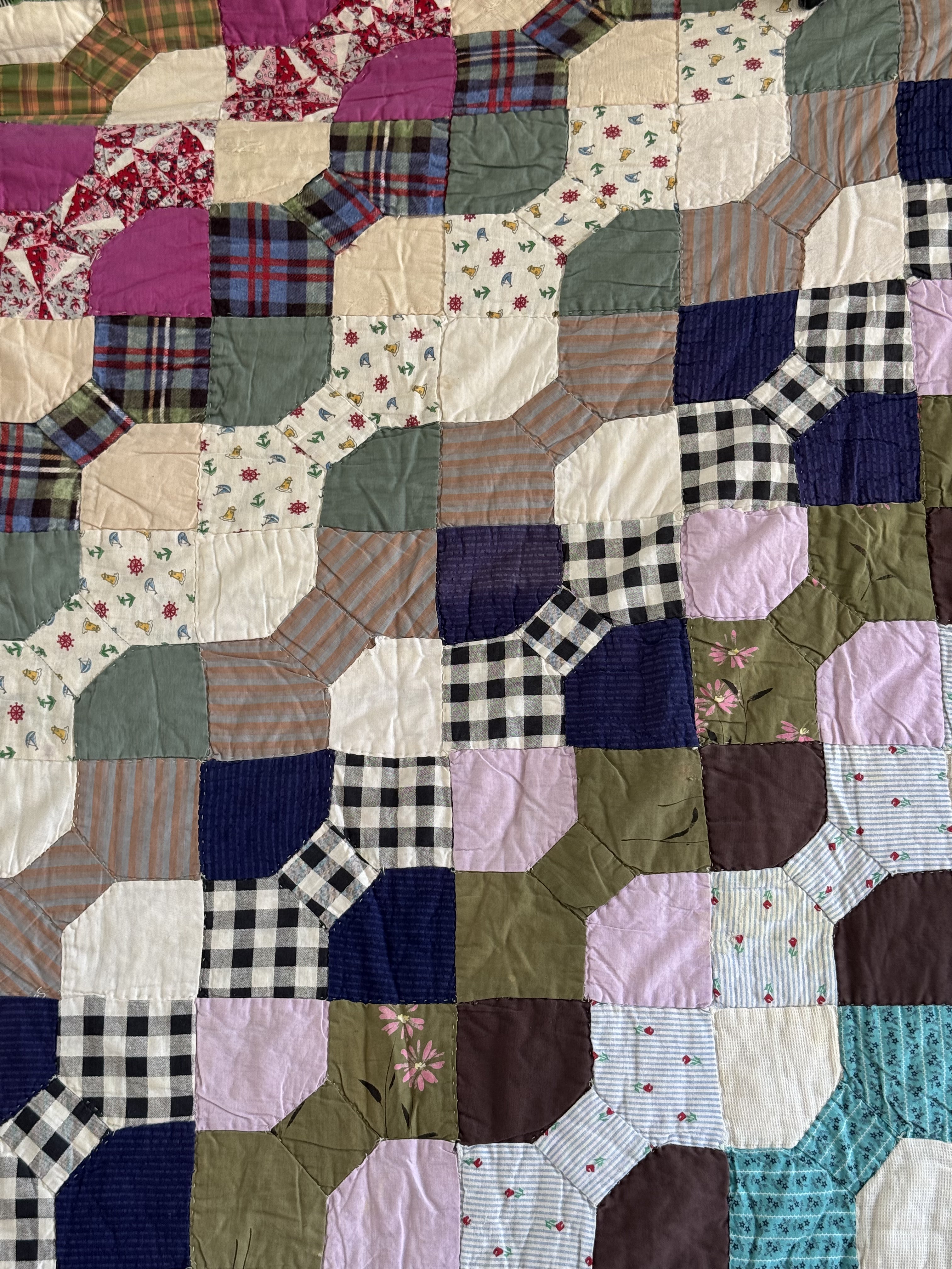 Vintage Cutter Quilt Snowball Chain Variation