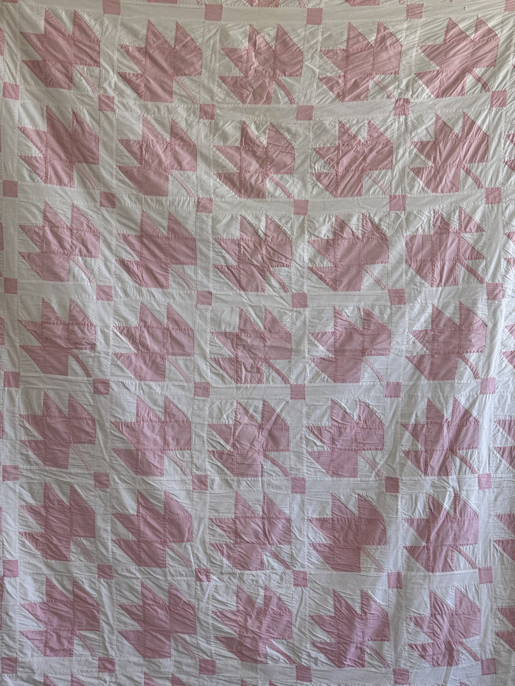 Vintage Quilt Pink Maple Leaf