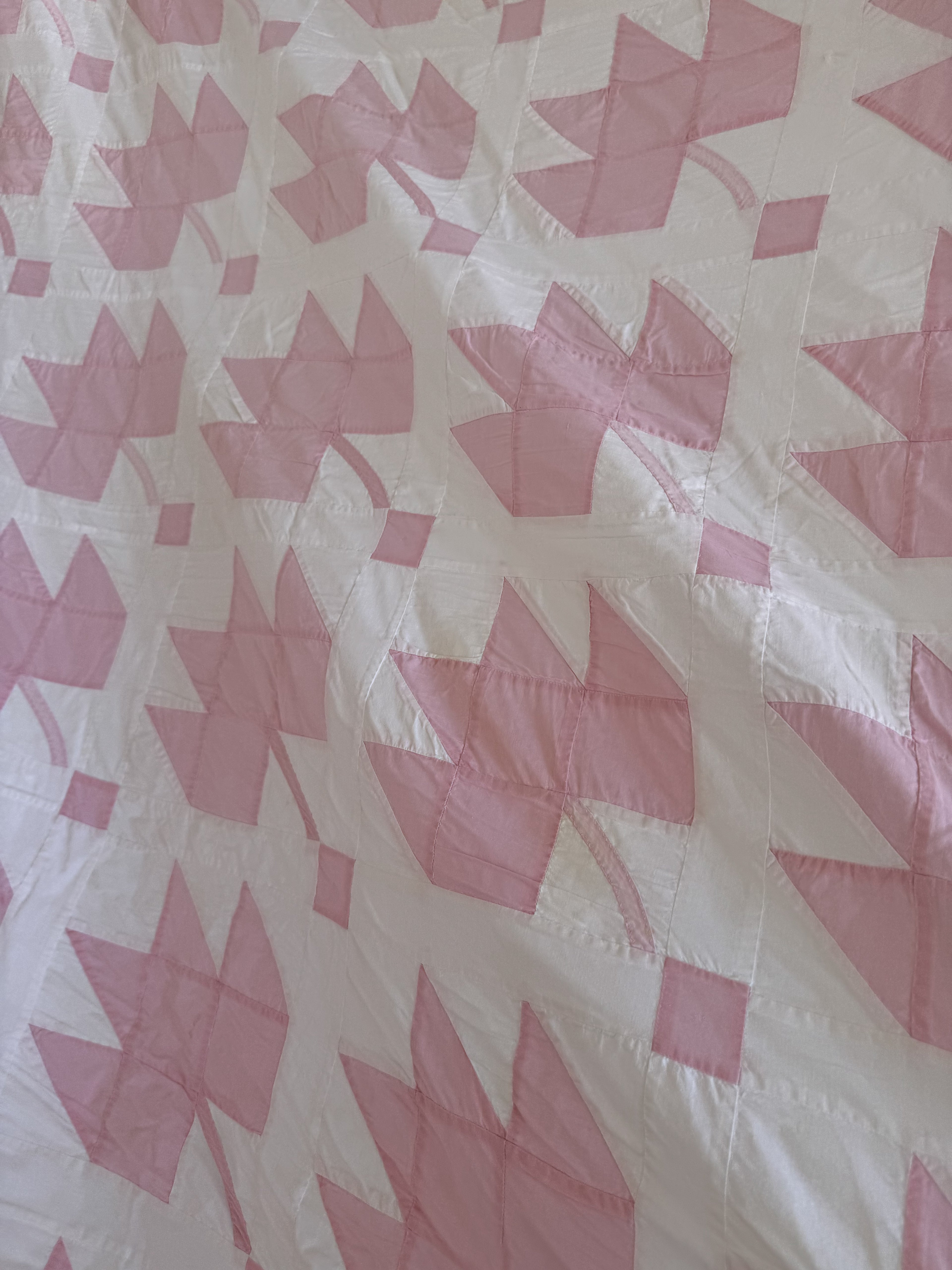 Vintage Quilt Pink Maple Leaf