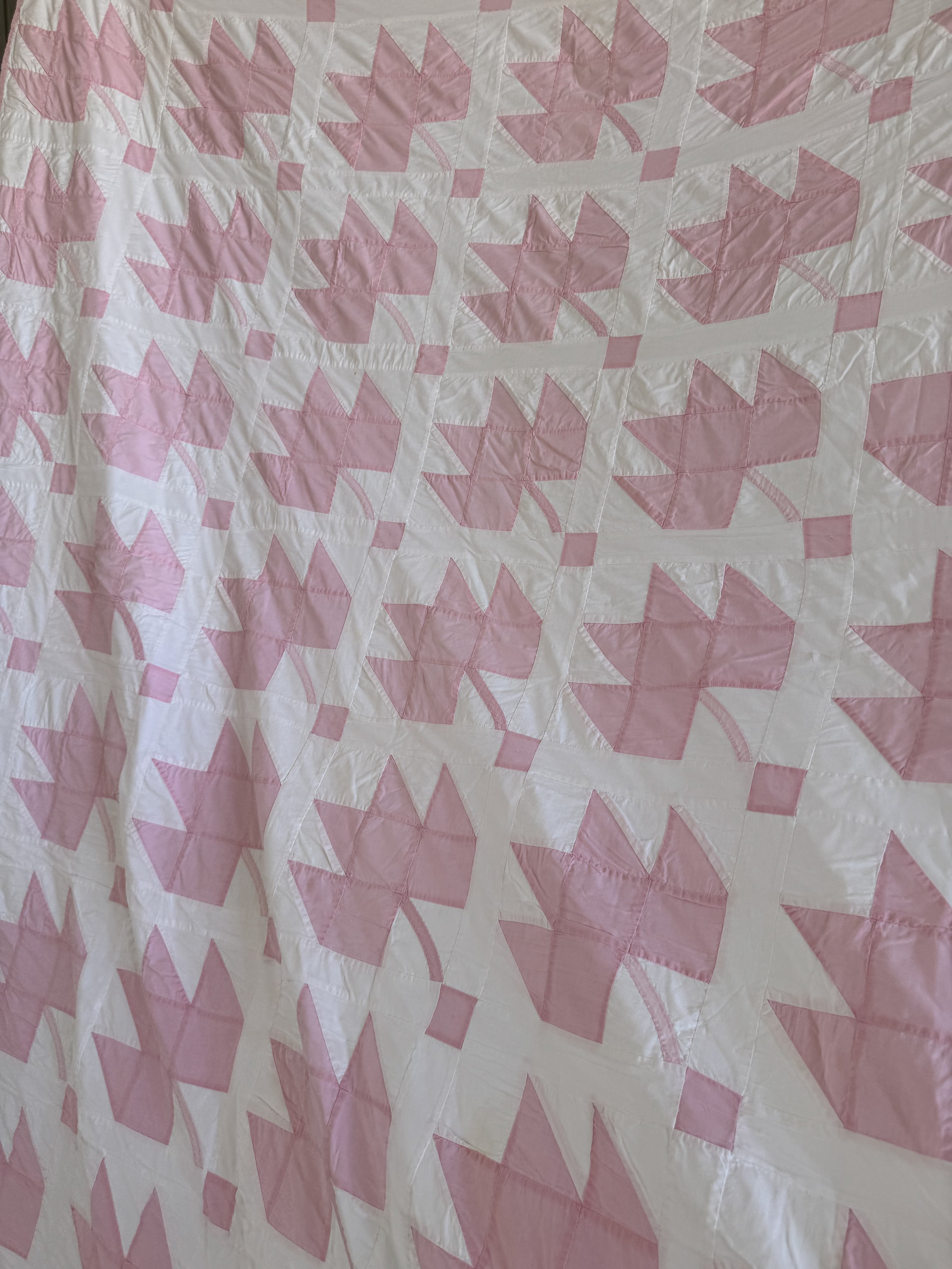 Vintage Quilt Pink Maple Leaf
