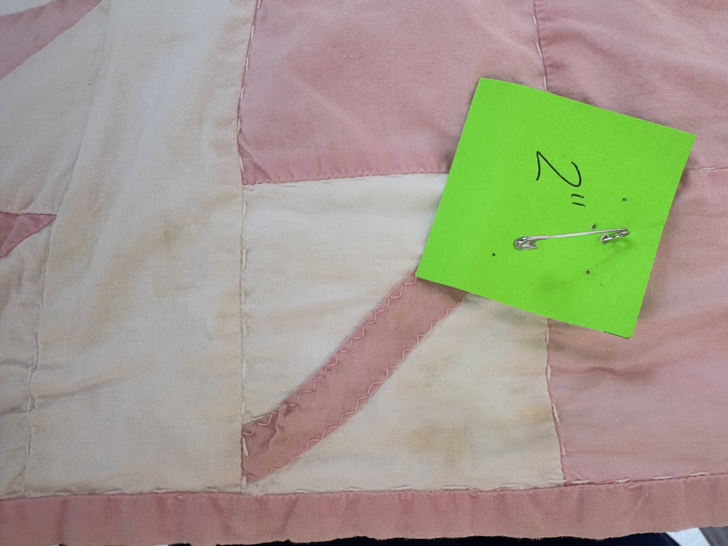 Vintage Quilt Pink Maple Leaf