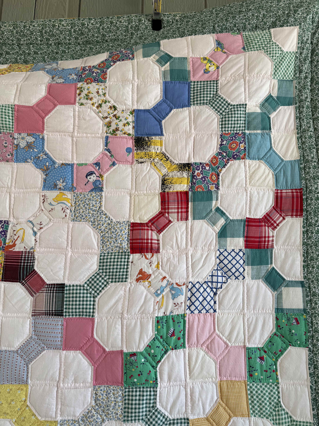 Vintage Bowtie Quilt 3D Variation Quilt