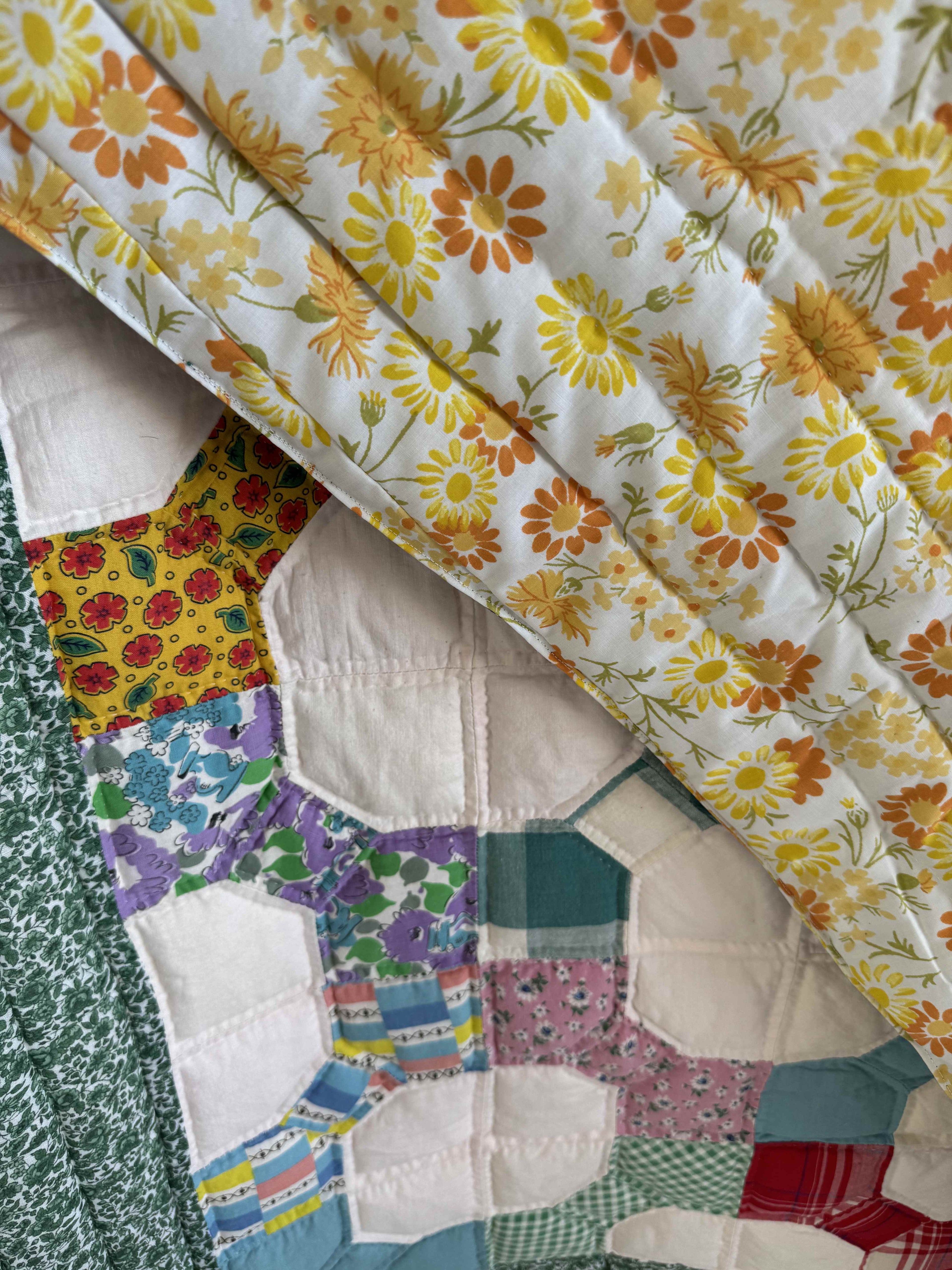 Vintage Bowtie Quilt 3D Variation Quilt