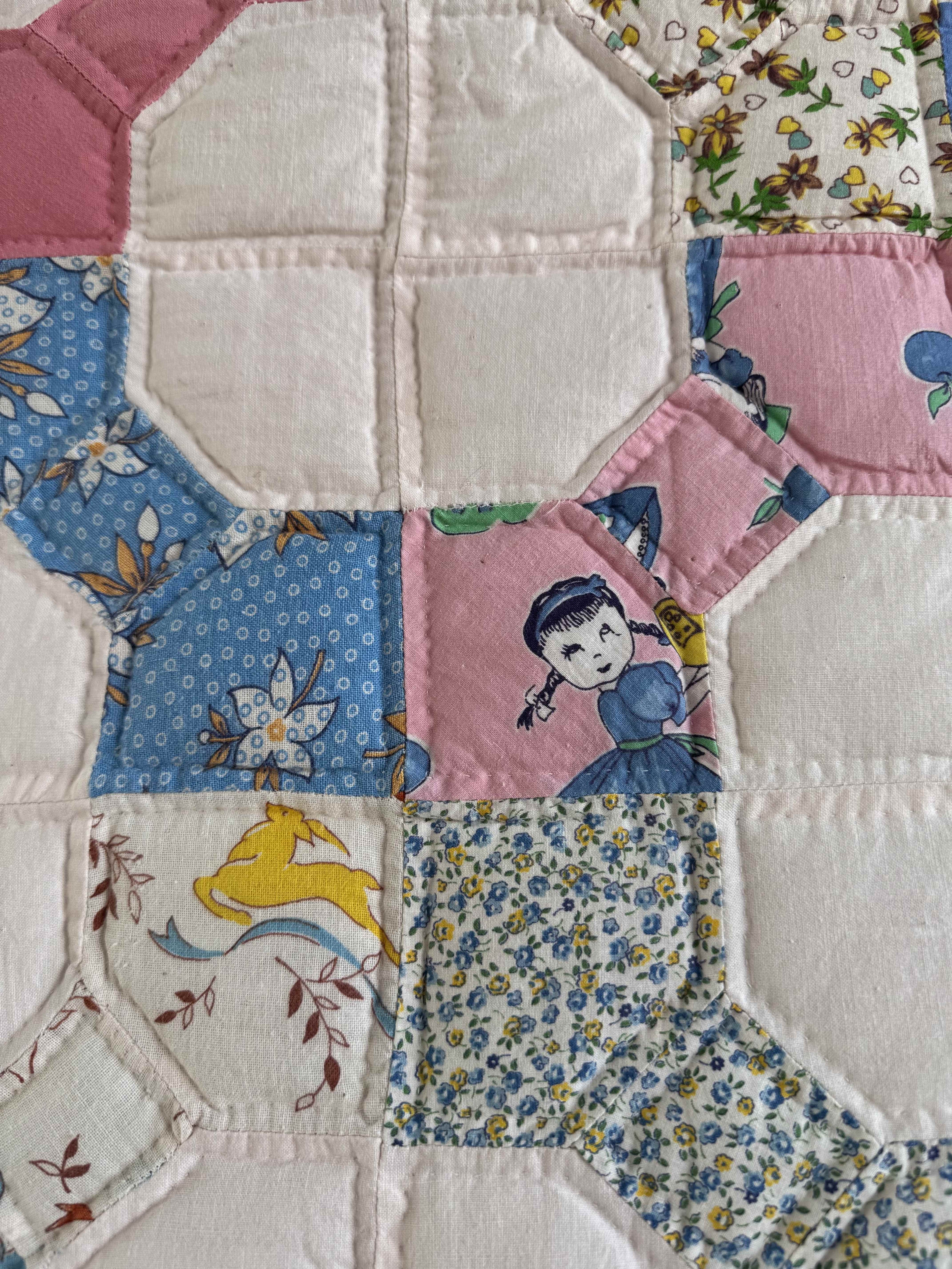 Vintage Bowtie Quilt 3D Variation Quilt