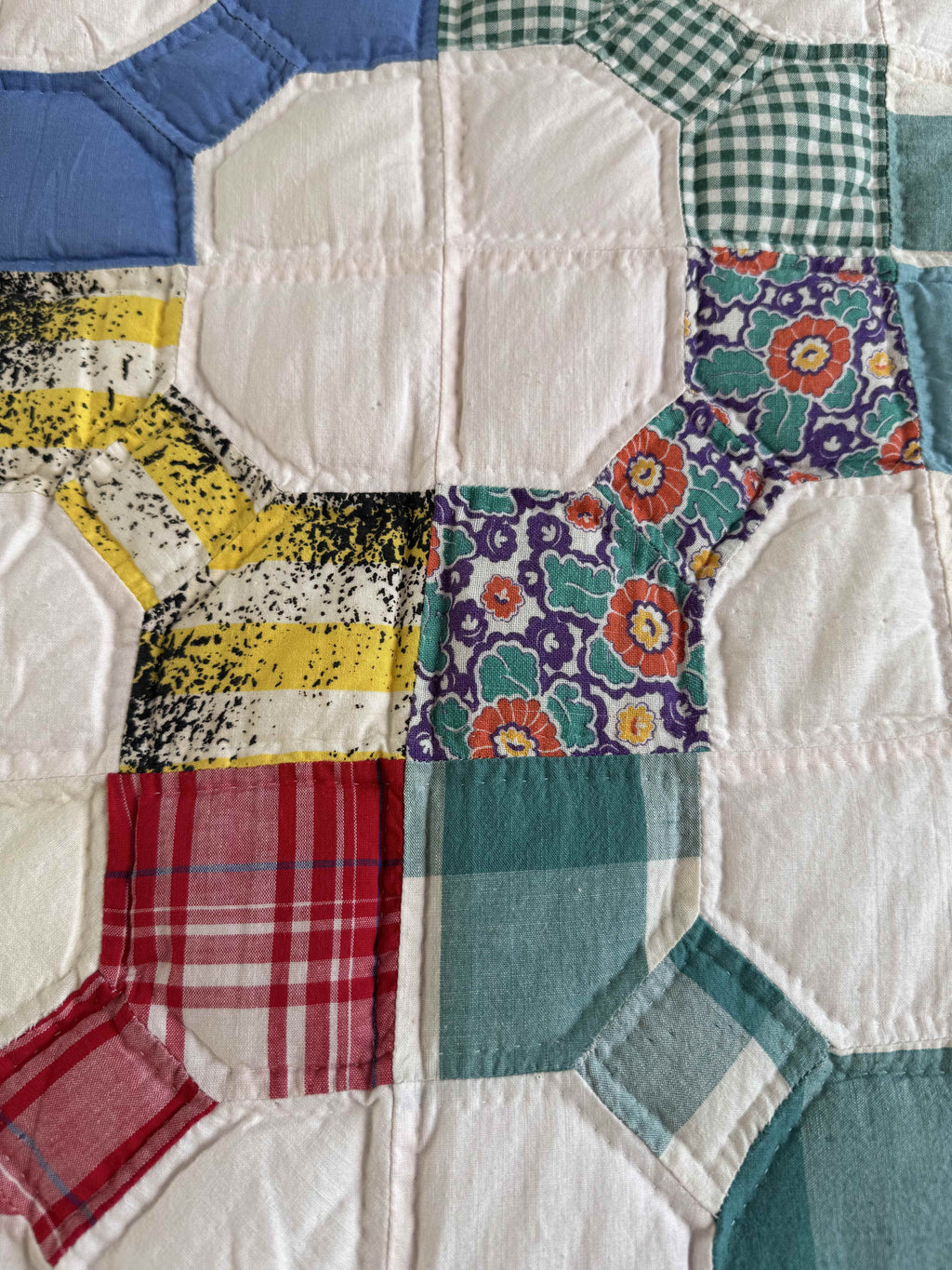 Vintage Bowtie Quilt 3D Variation Quilt