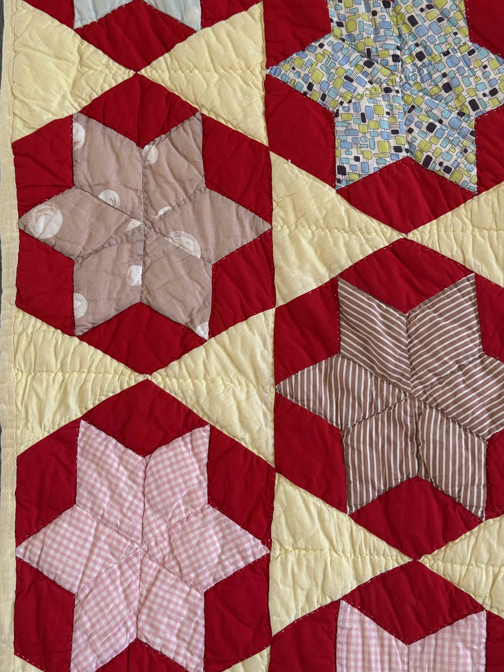 Antique Quilt Hexagonal Set on Point