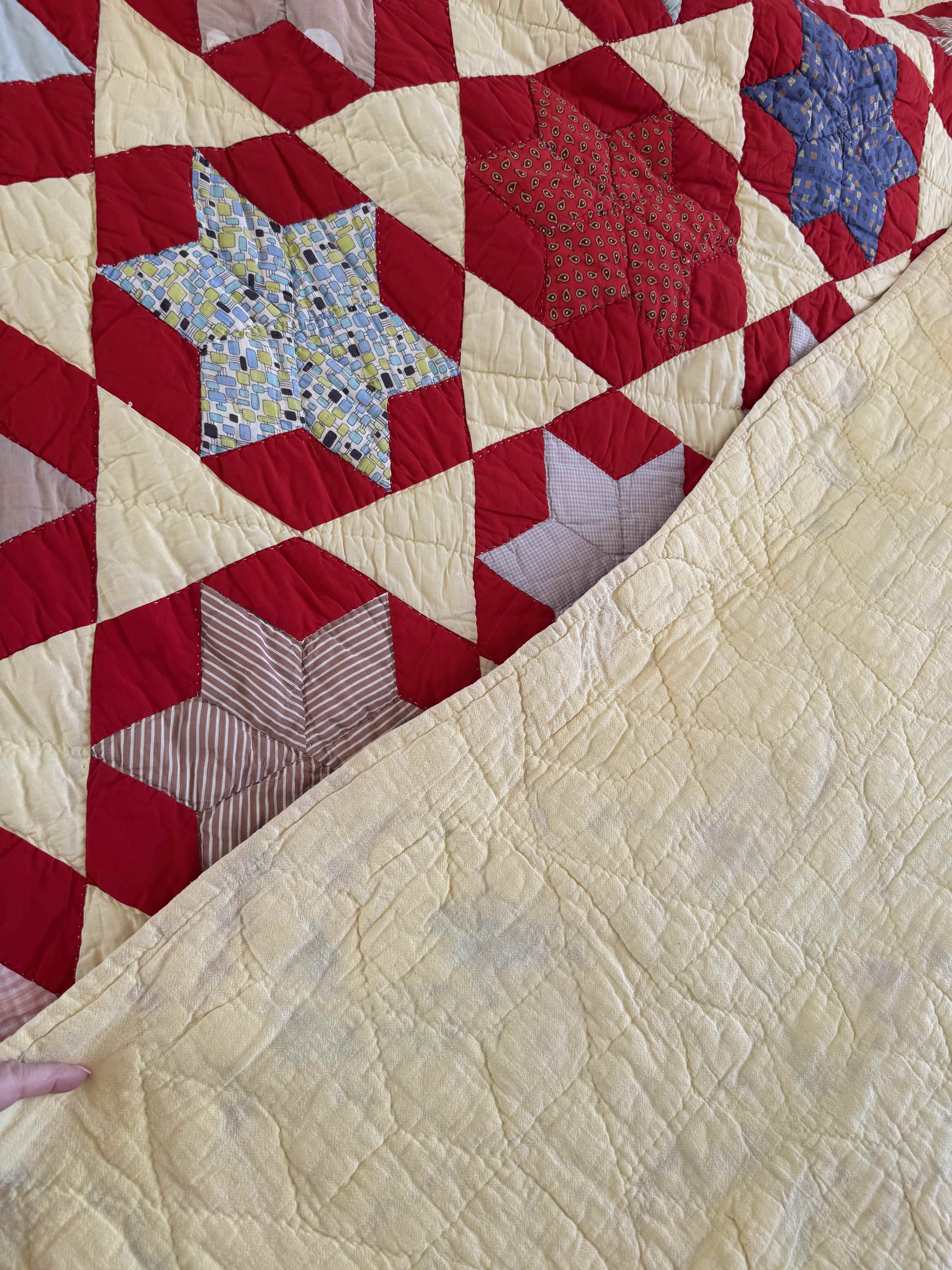 Antique Quilt Hexagonal Set on Point