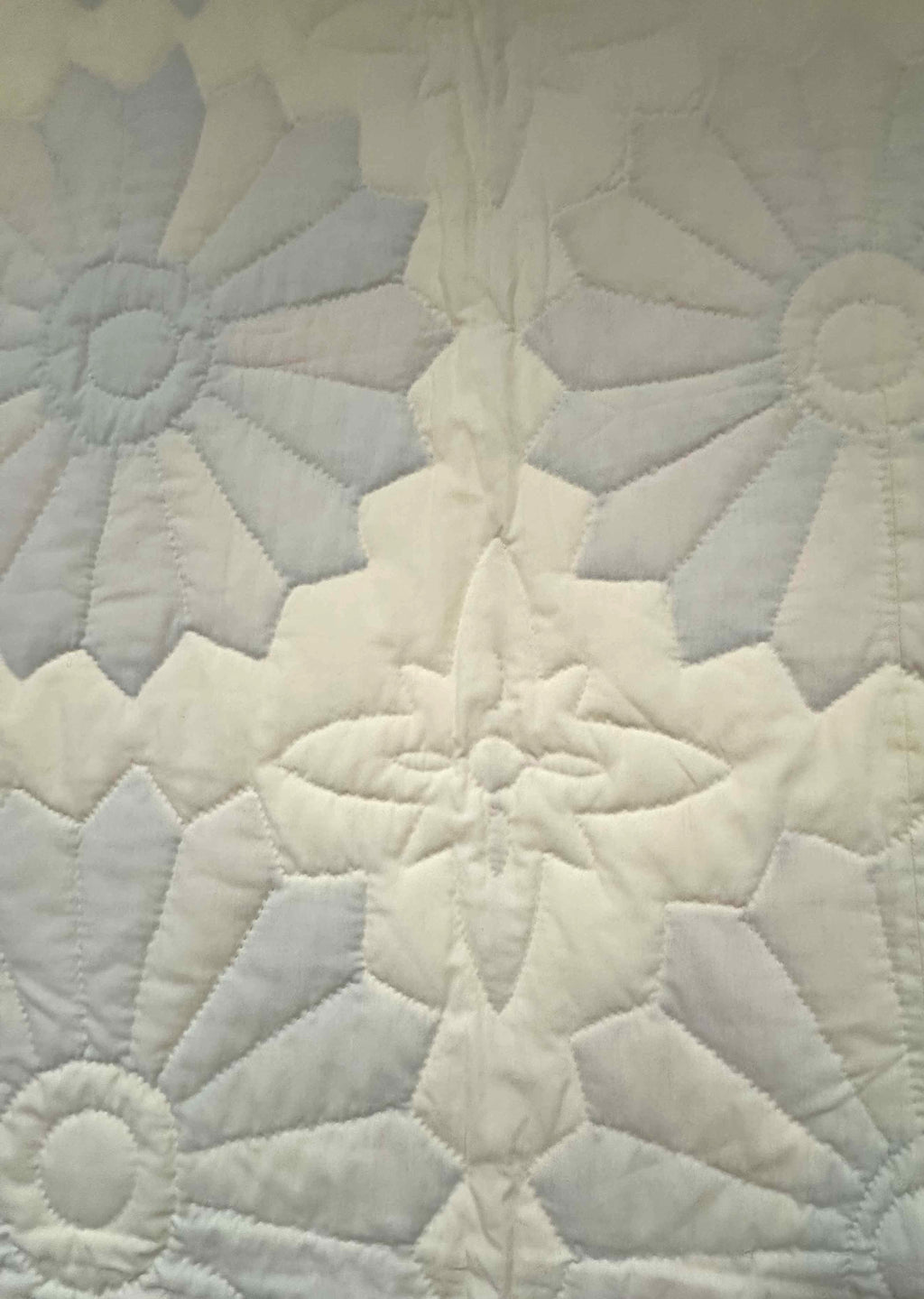Vintage Quilt Yellow Feed Sack Dresden Plate