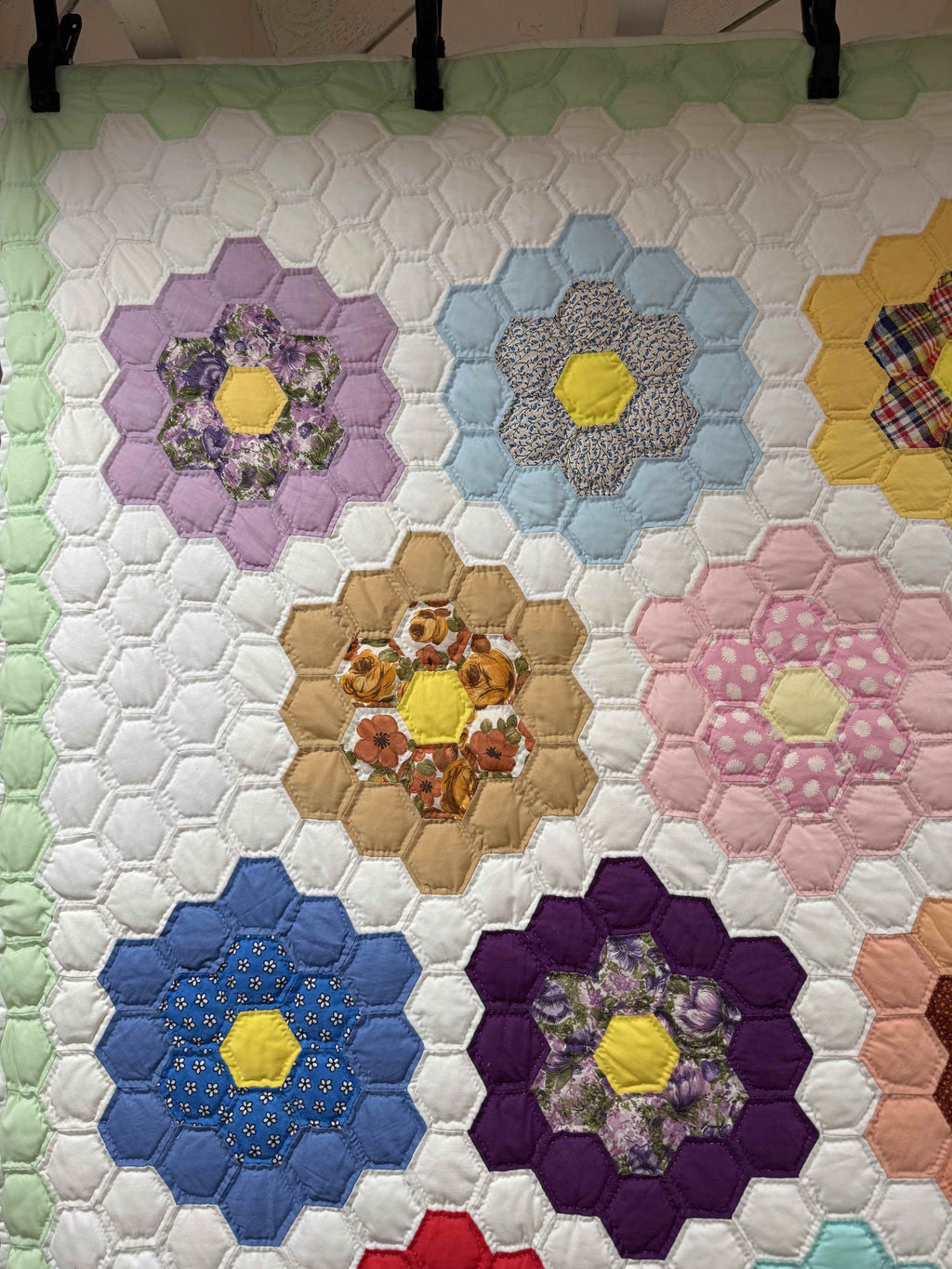 Vintage Quilt Grandmother's Flower Garden