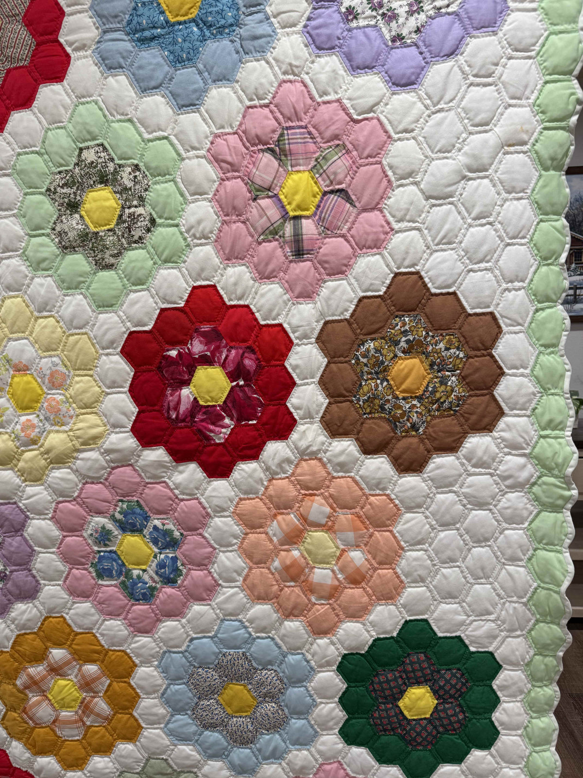 Vintage Quilt Grandmother's Flower Garden