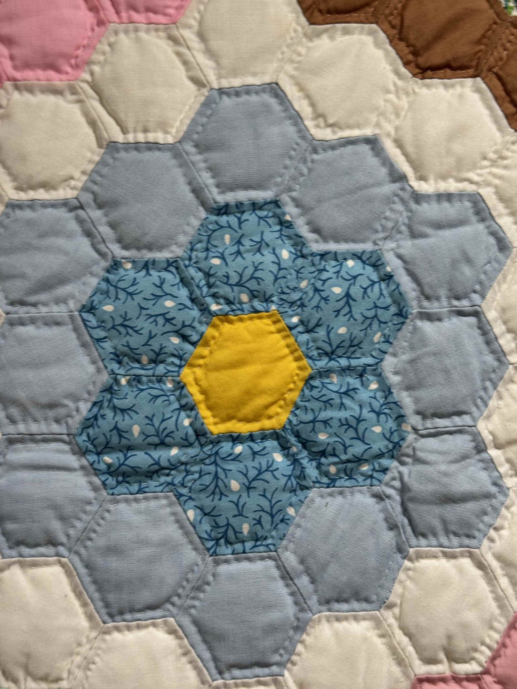 Vintage Quilt Grandmother's Flower Garden