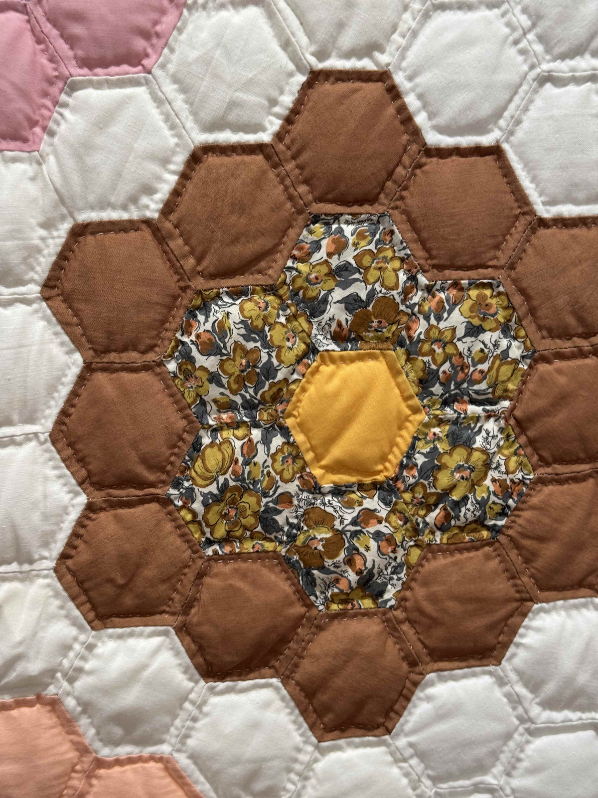 Vintage Quilt Grandmother's Flower Garden