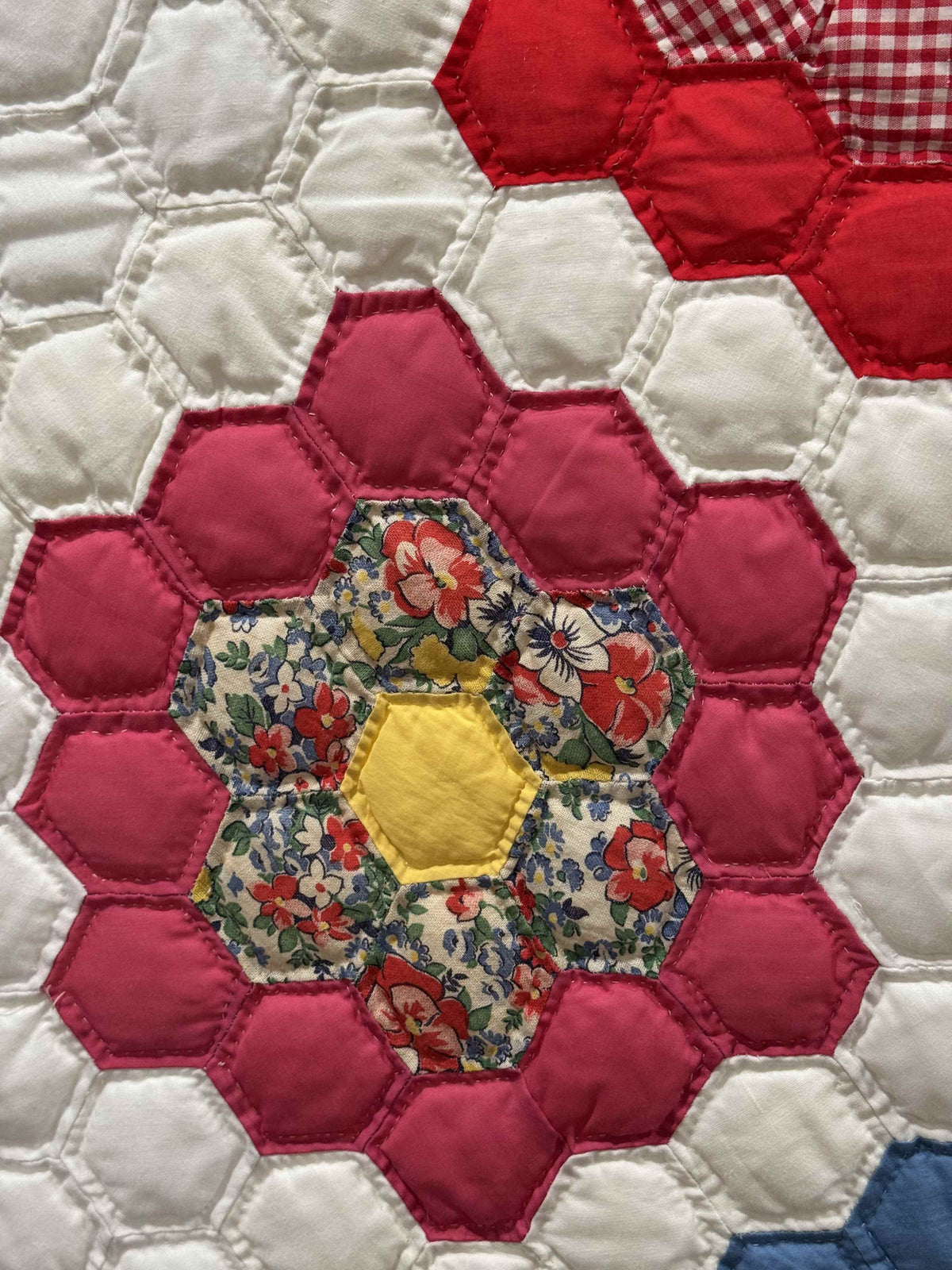 Vintage Quilt Grandmother's Flower Garden