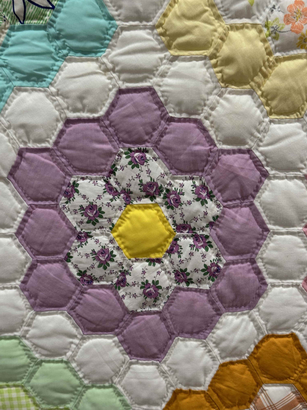 Vintage Quilt Grandmother's Flower Garden