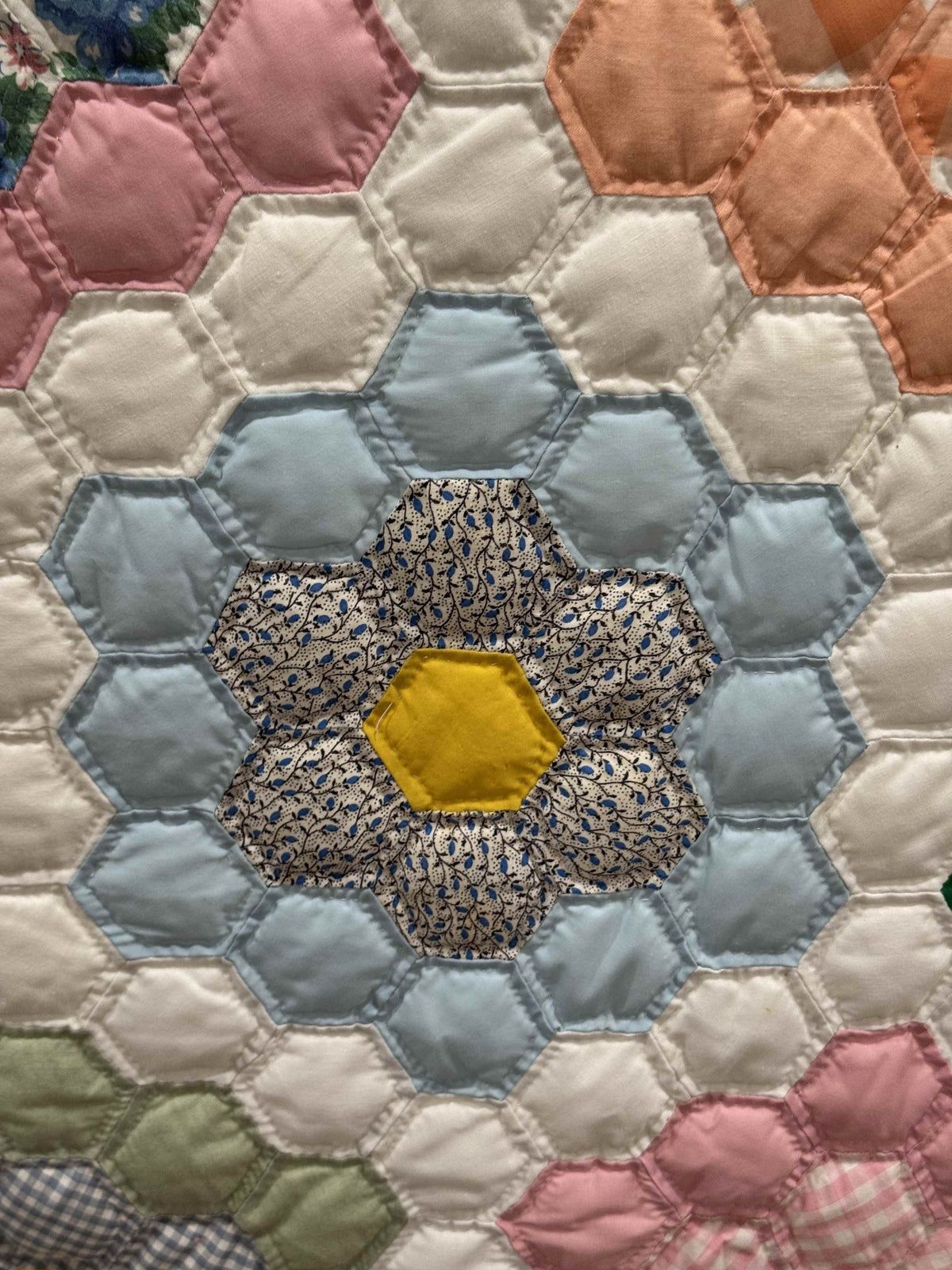 Vintage Quilt Grandmother's Flower Garden