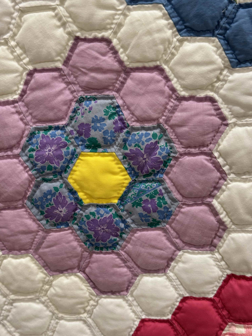 Vintage Quilt Grandmother's Flower Garden
