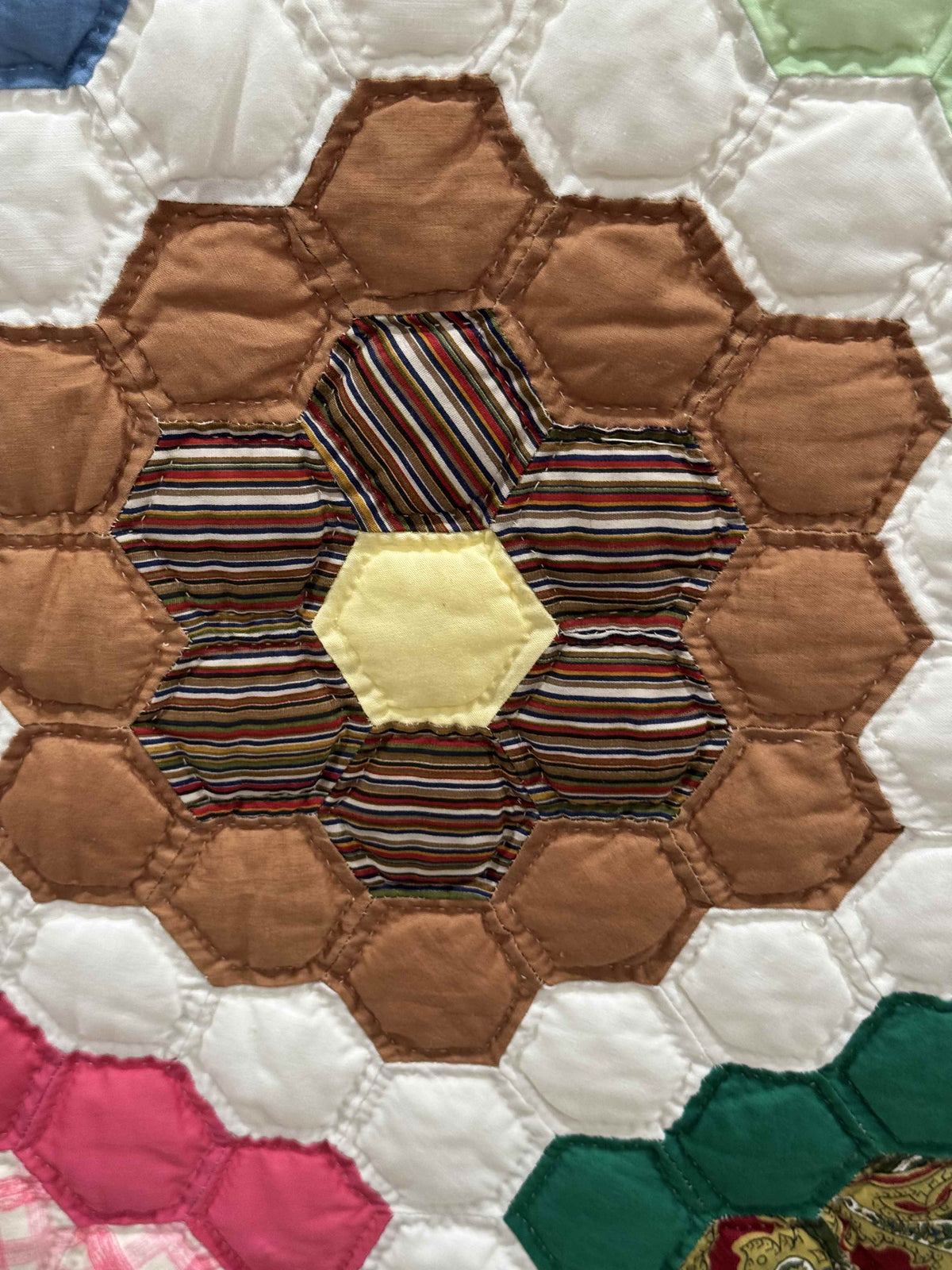 Vintage Quilt Grandmother's Flower Garden