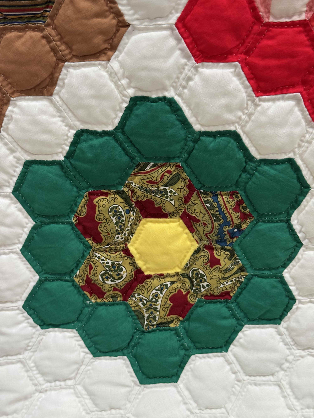 Vintage Quilt Grandmother's Flower Garden