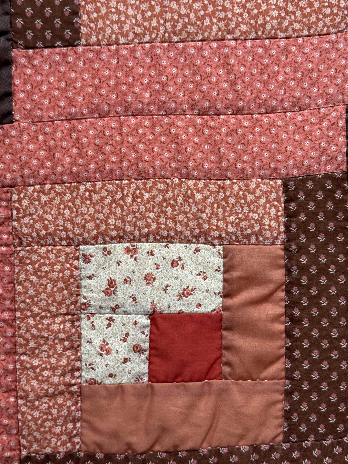 Vintage Quilt Autumn Log Cabin