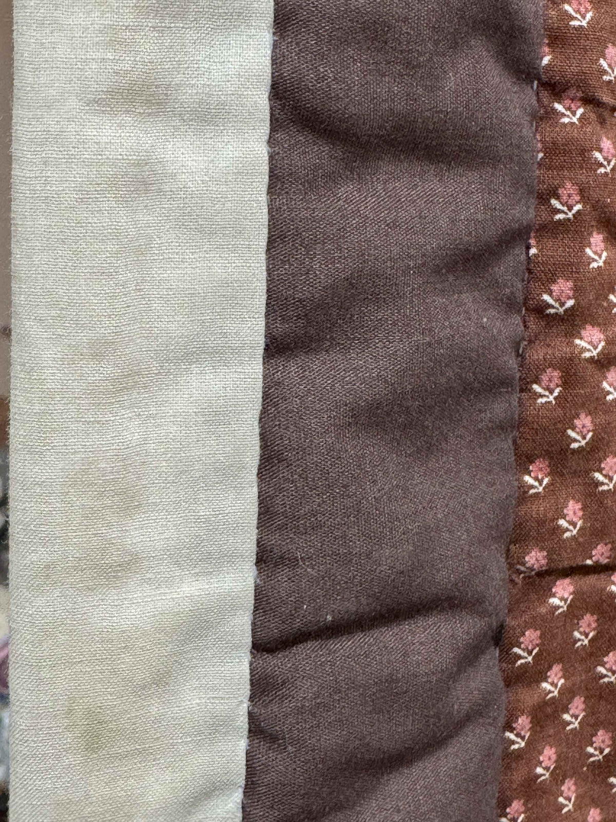 Vintage Quilt Autumn Log Cabin