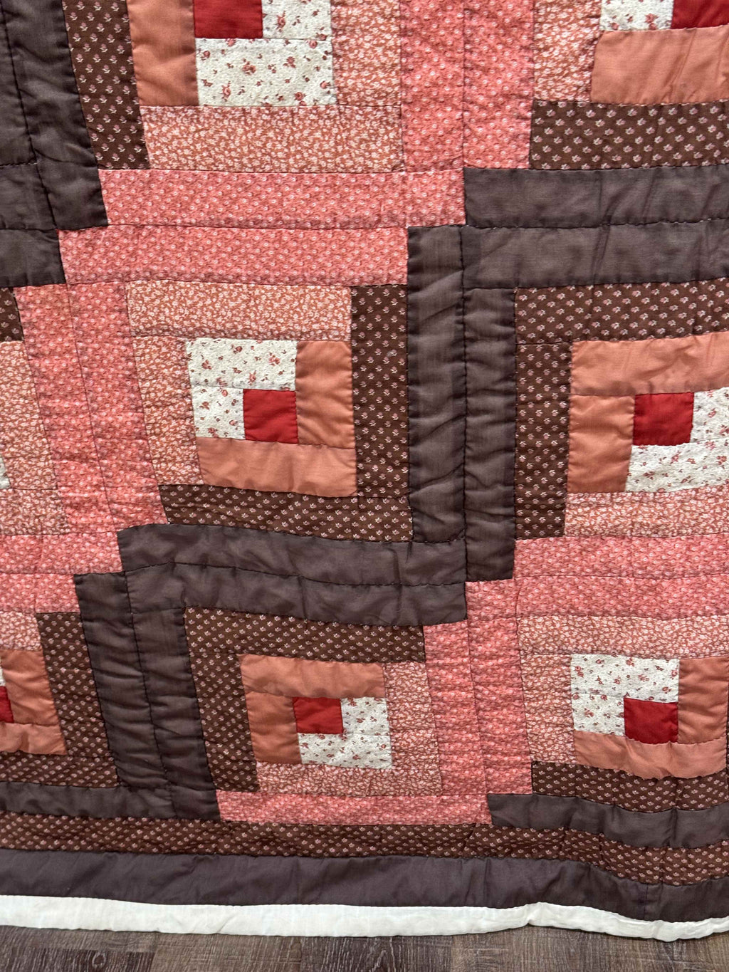 Vintage Quilt Autumn Log Cabin