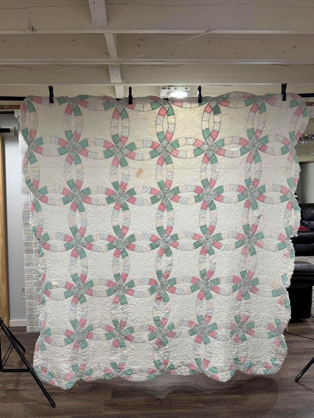 Vintage Double Wedding Ring Quilt
