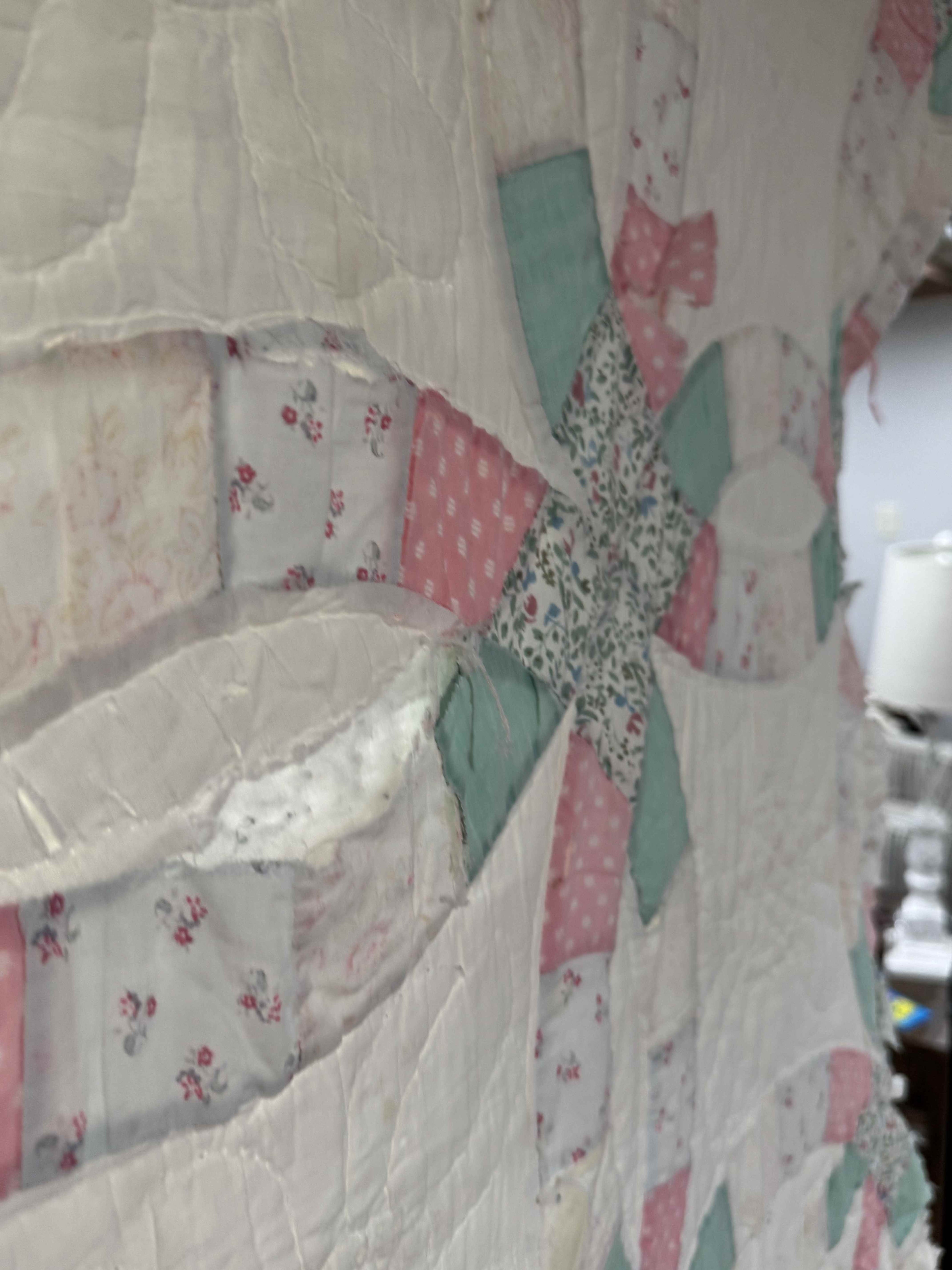 Vintage Double Wedding Ring Quilt
