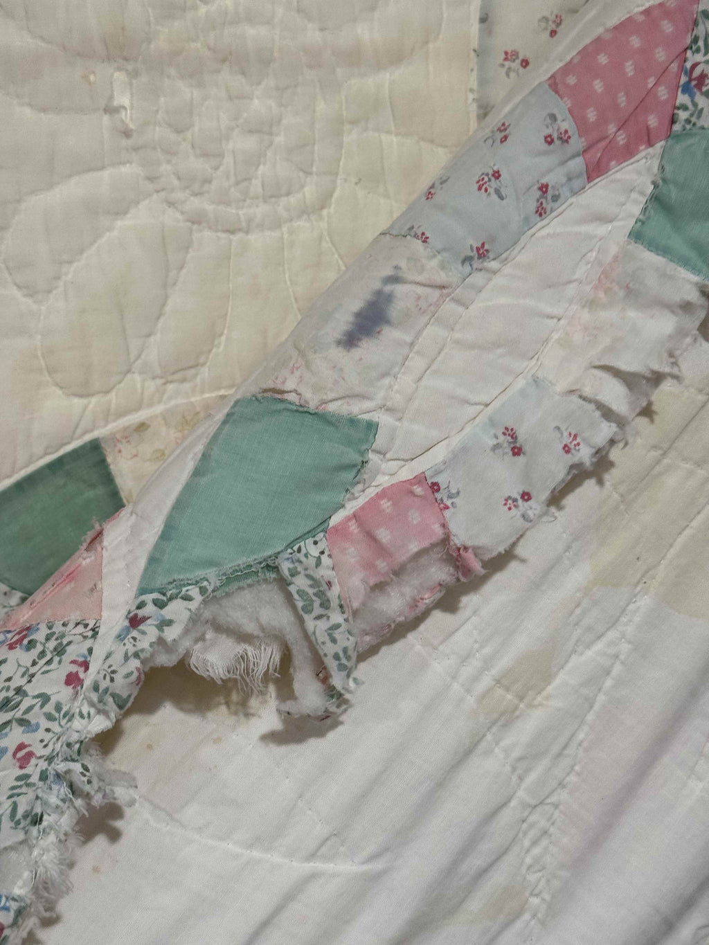 Vintage Double Wedding Ring Quilt