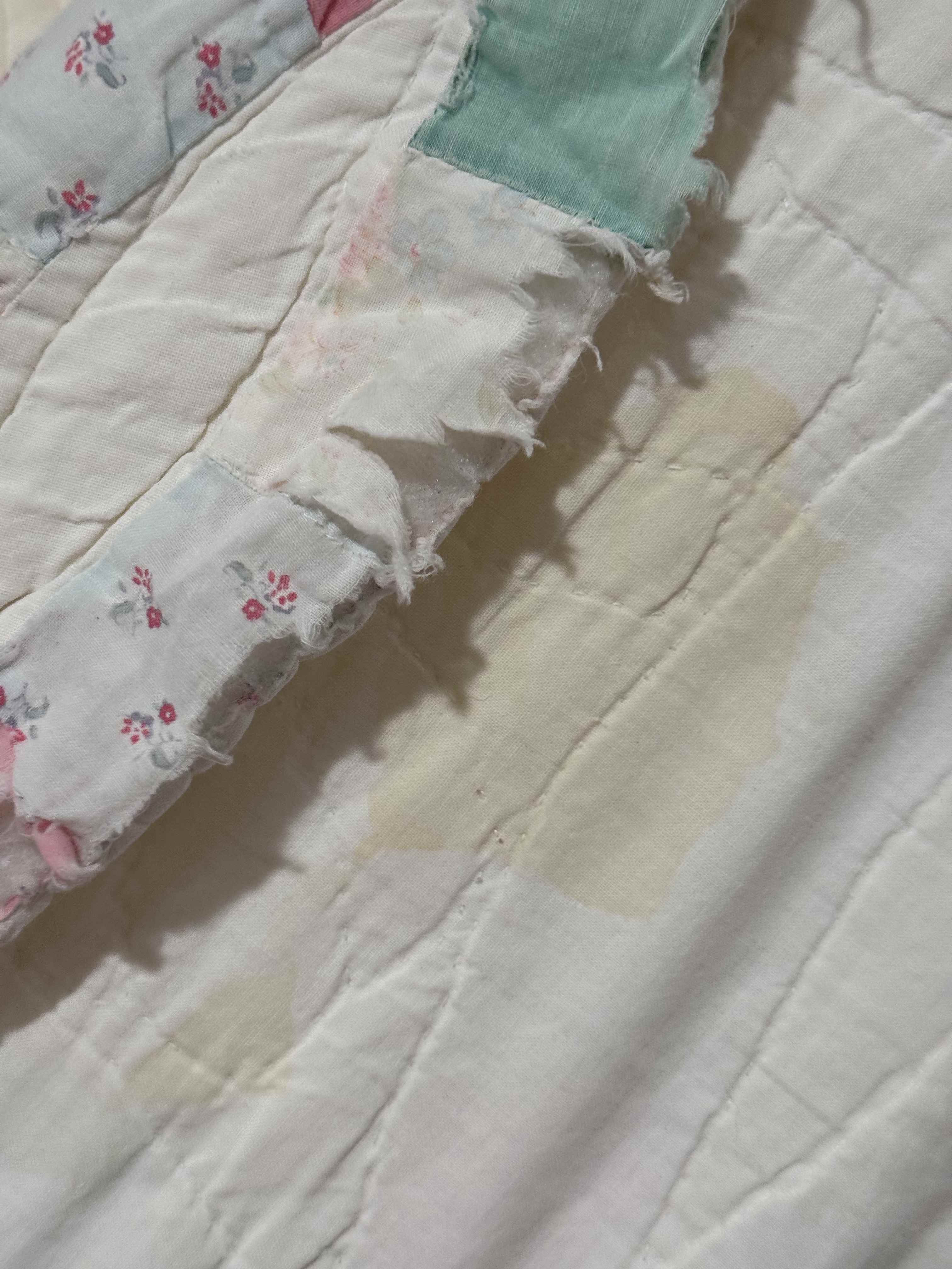 Vintage Double Wedding Ring Quilt