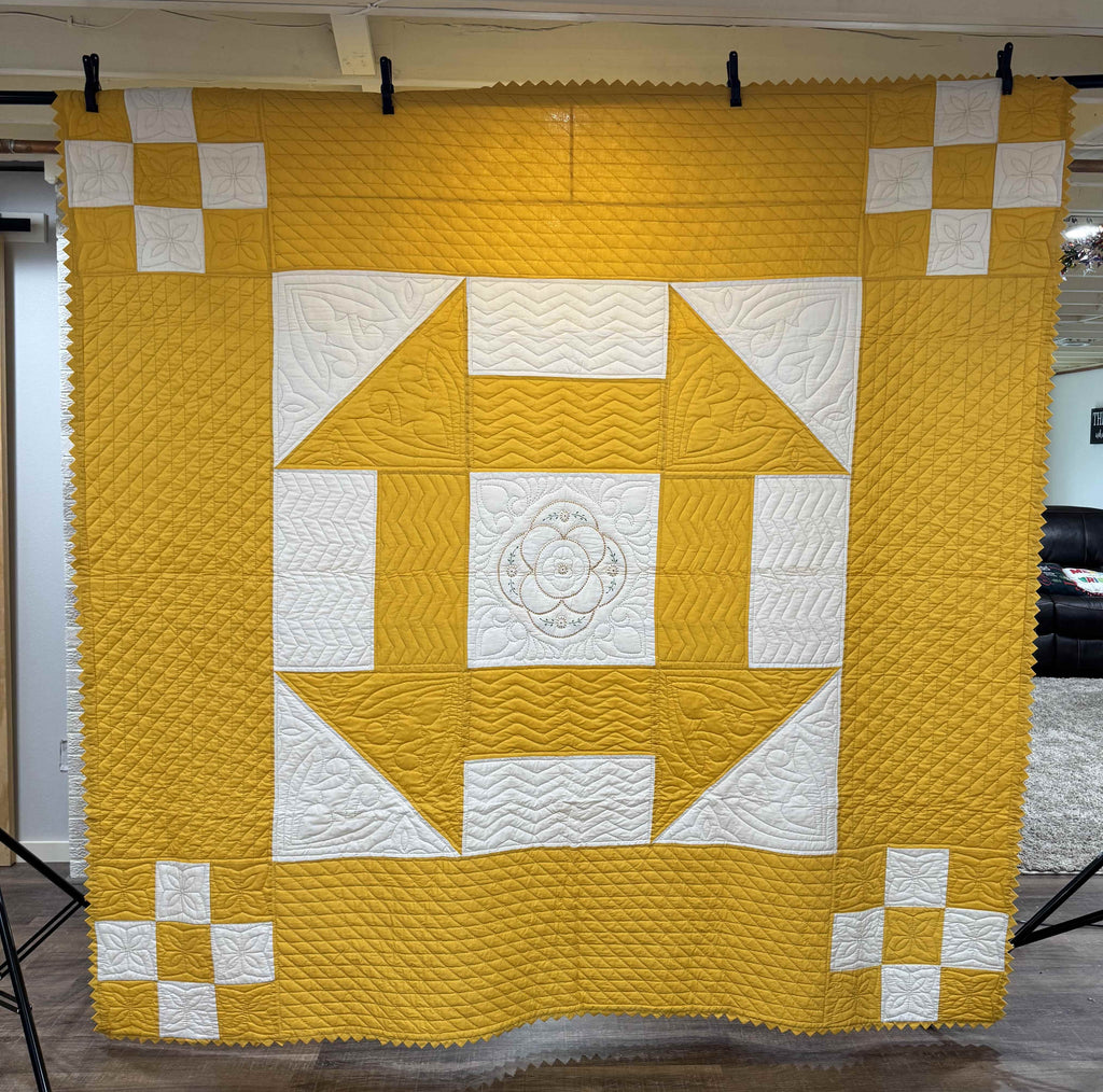 Vintage Shoo Fly Medallion Quilt