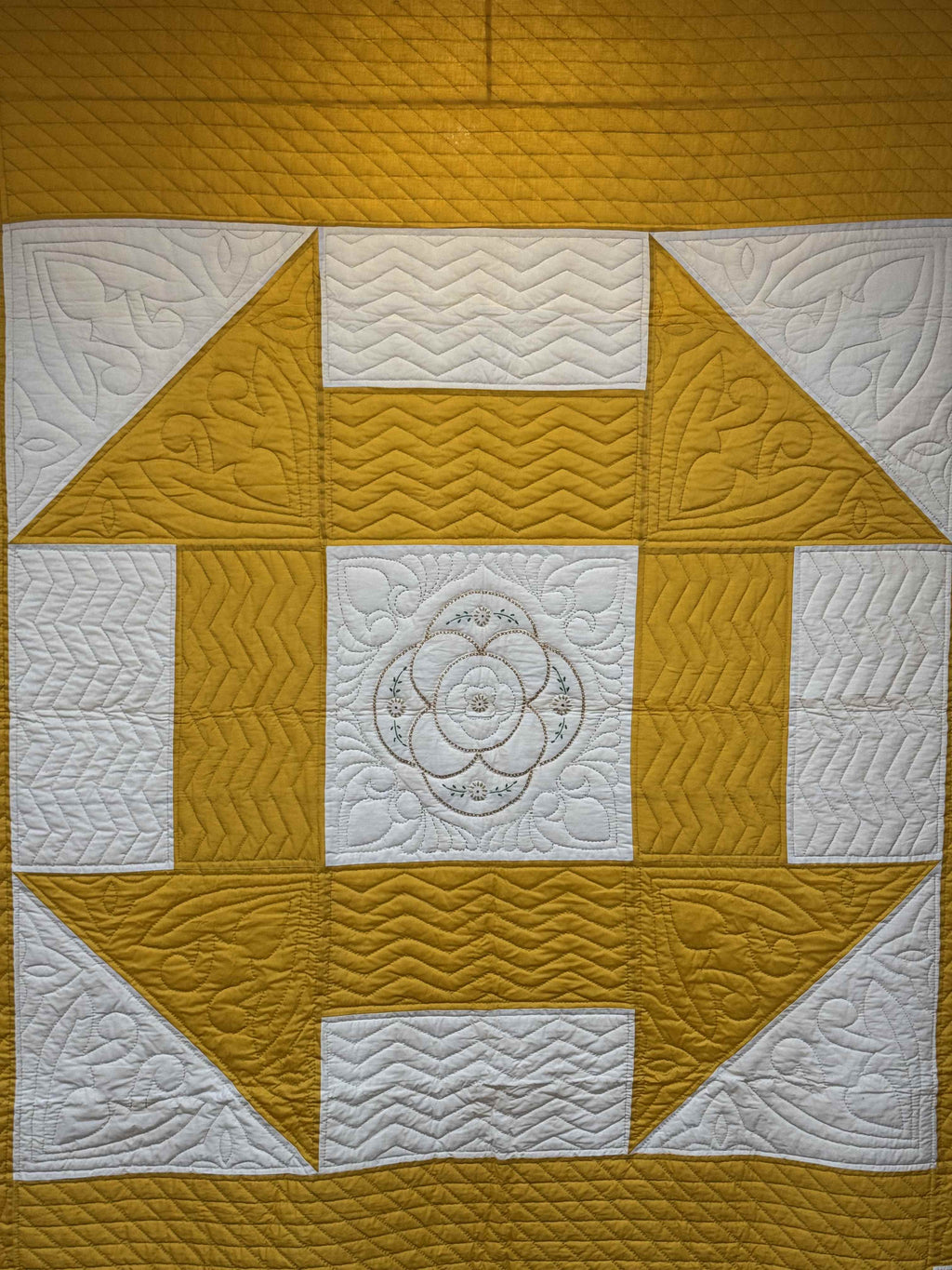 Vintage Shoo Fly Medallion Quilt
