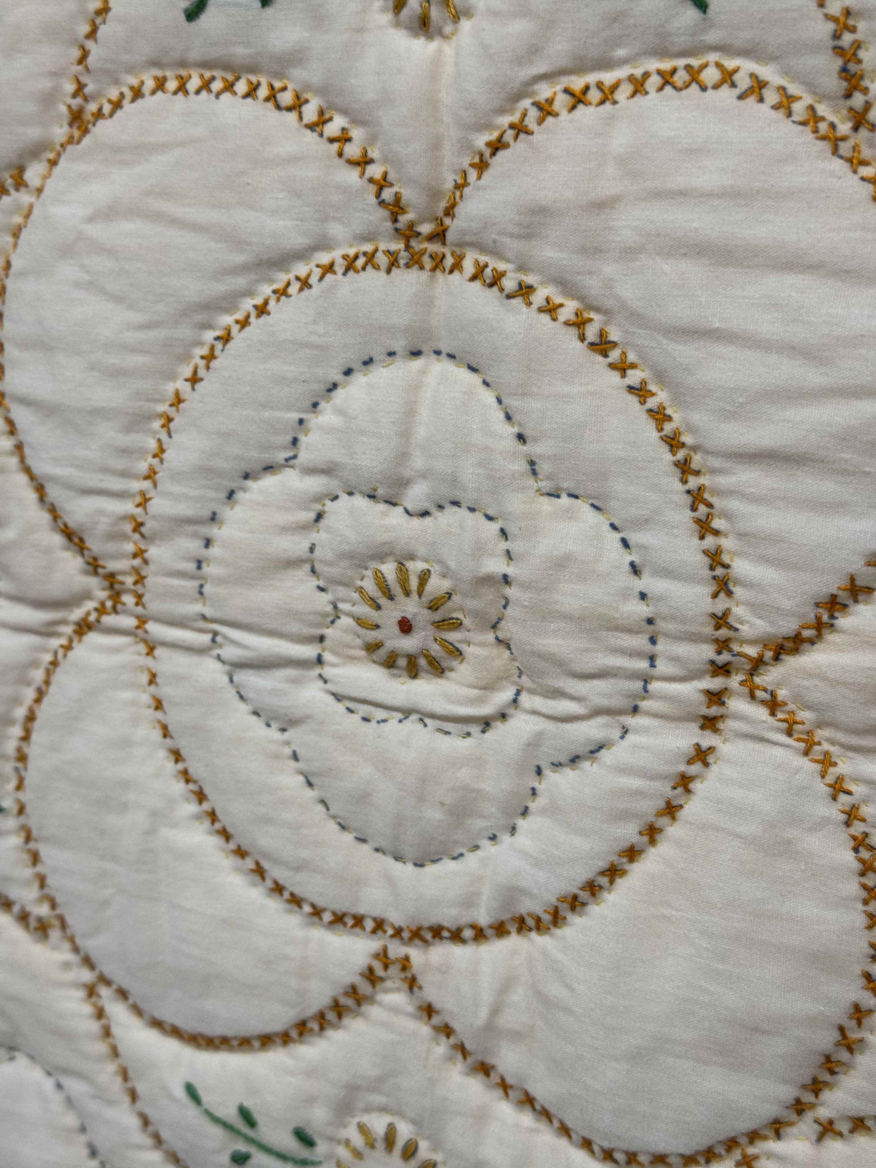 Vintage Shoo Fly Medallion Quilt