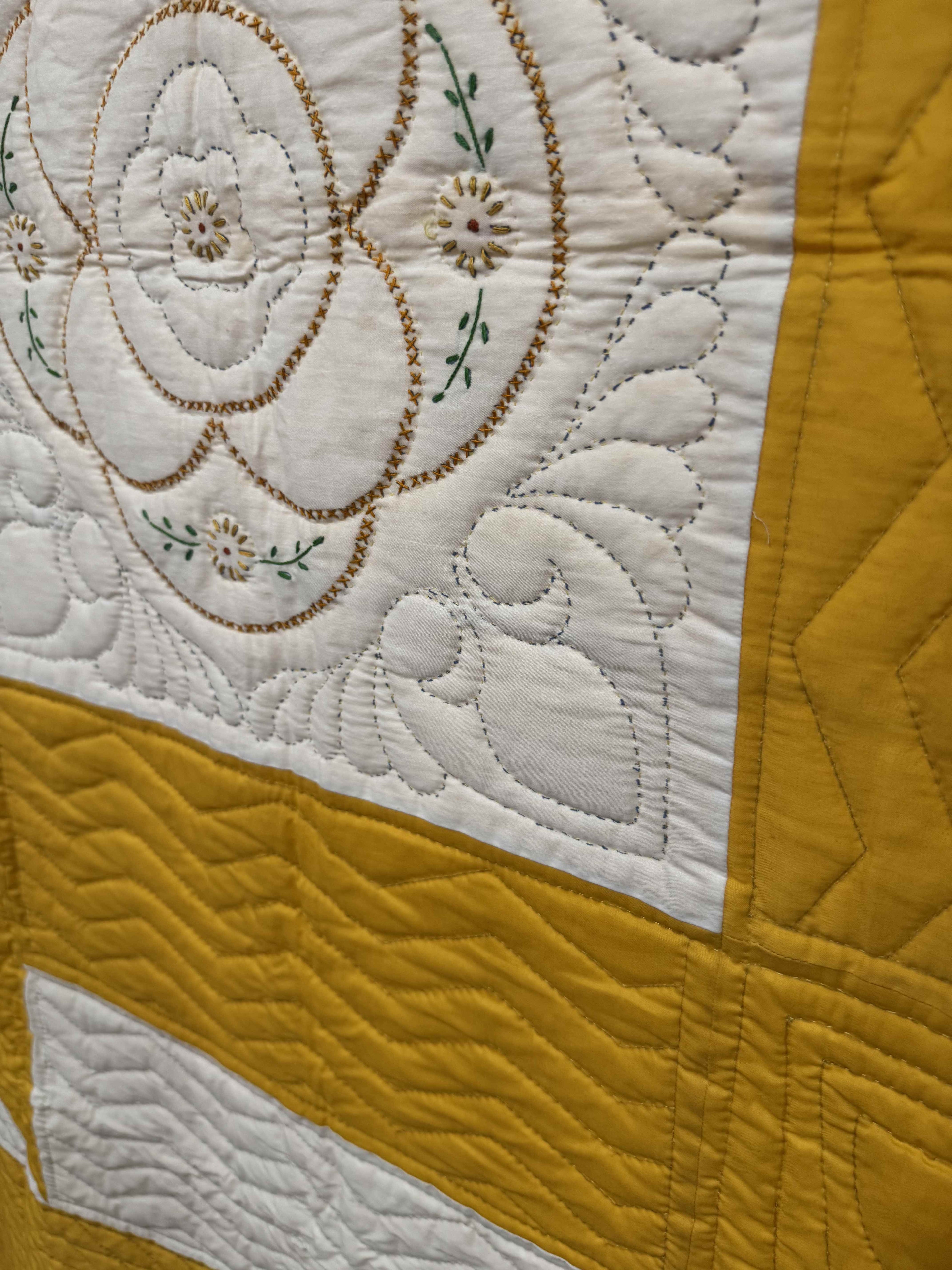 Vintage Shoo Fly Medallion Quilt
