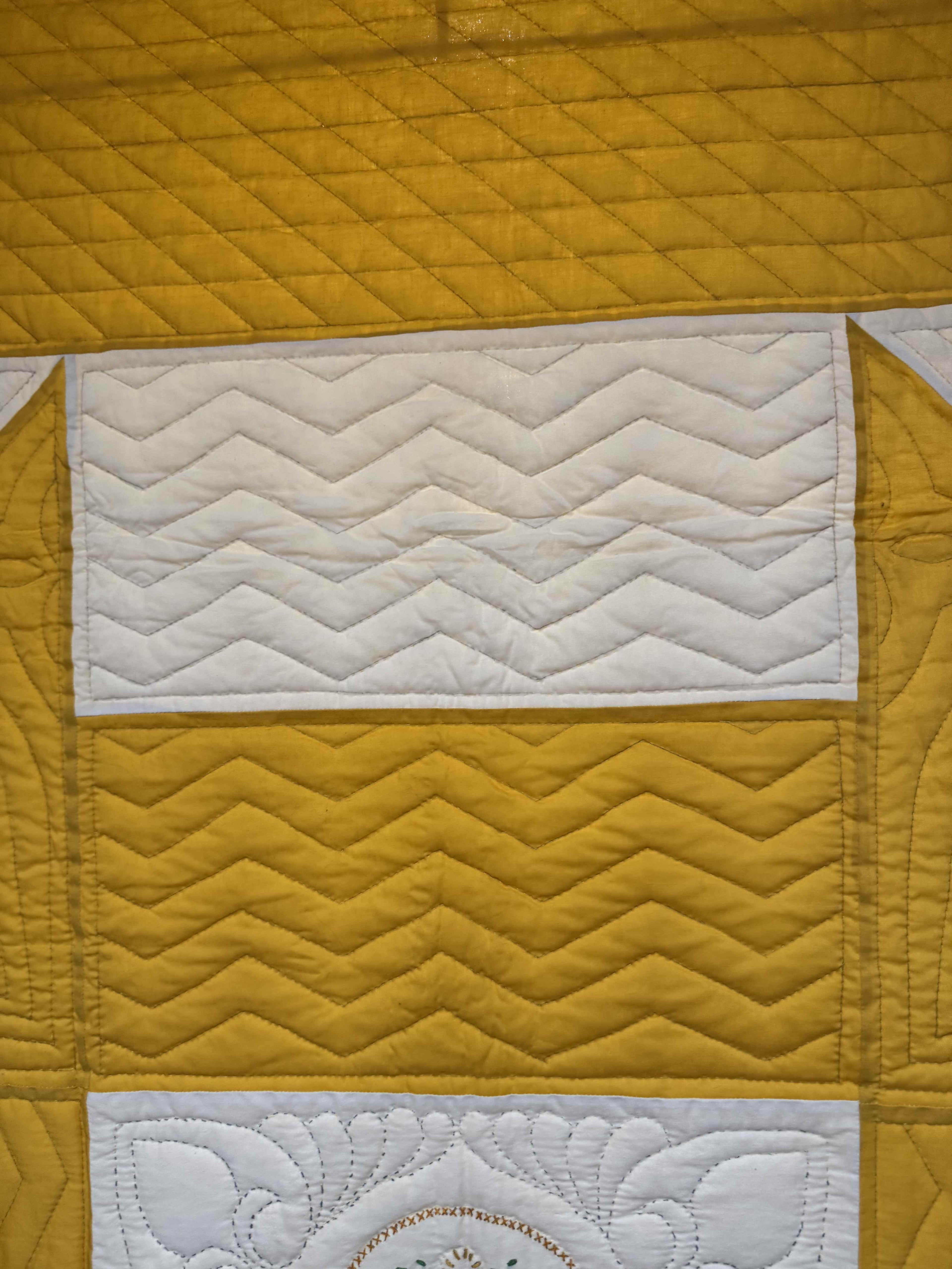 Vintage Shoo Fly Medallion Quilt