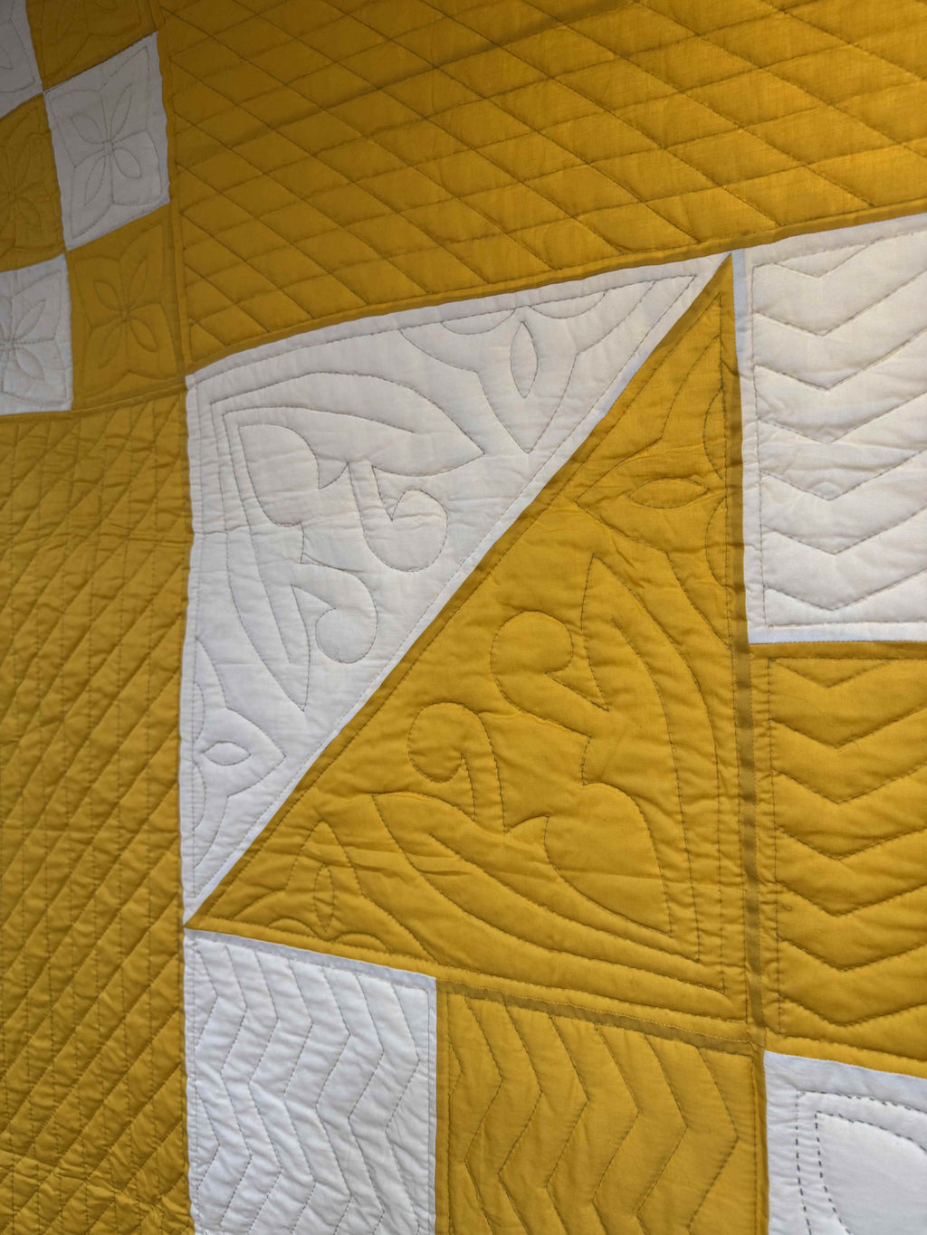 Vintage Shoo Fly Medallion Quilt