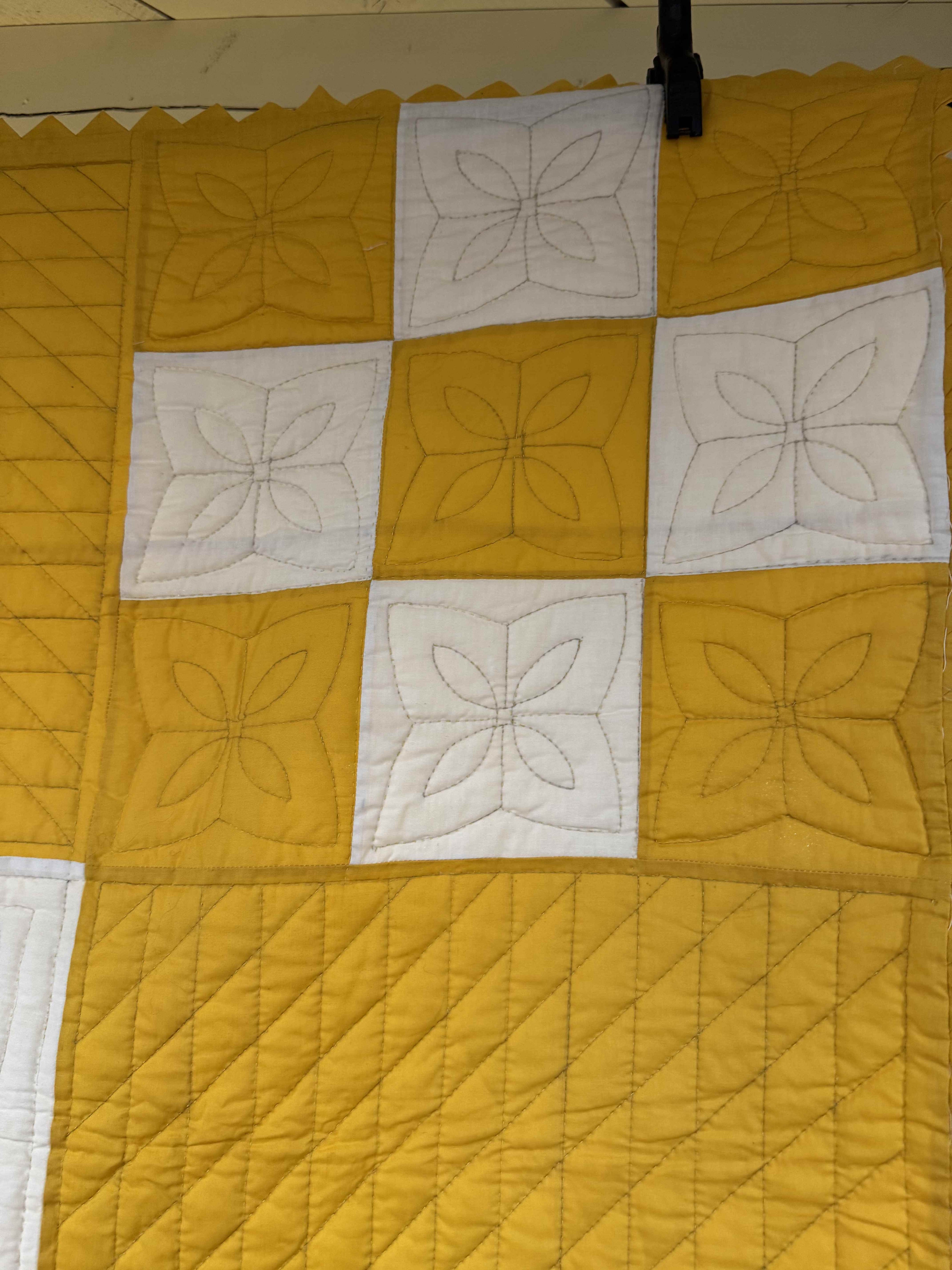 Vintage Shoo Fly Medallion Quilt