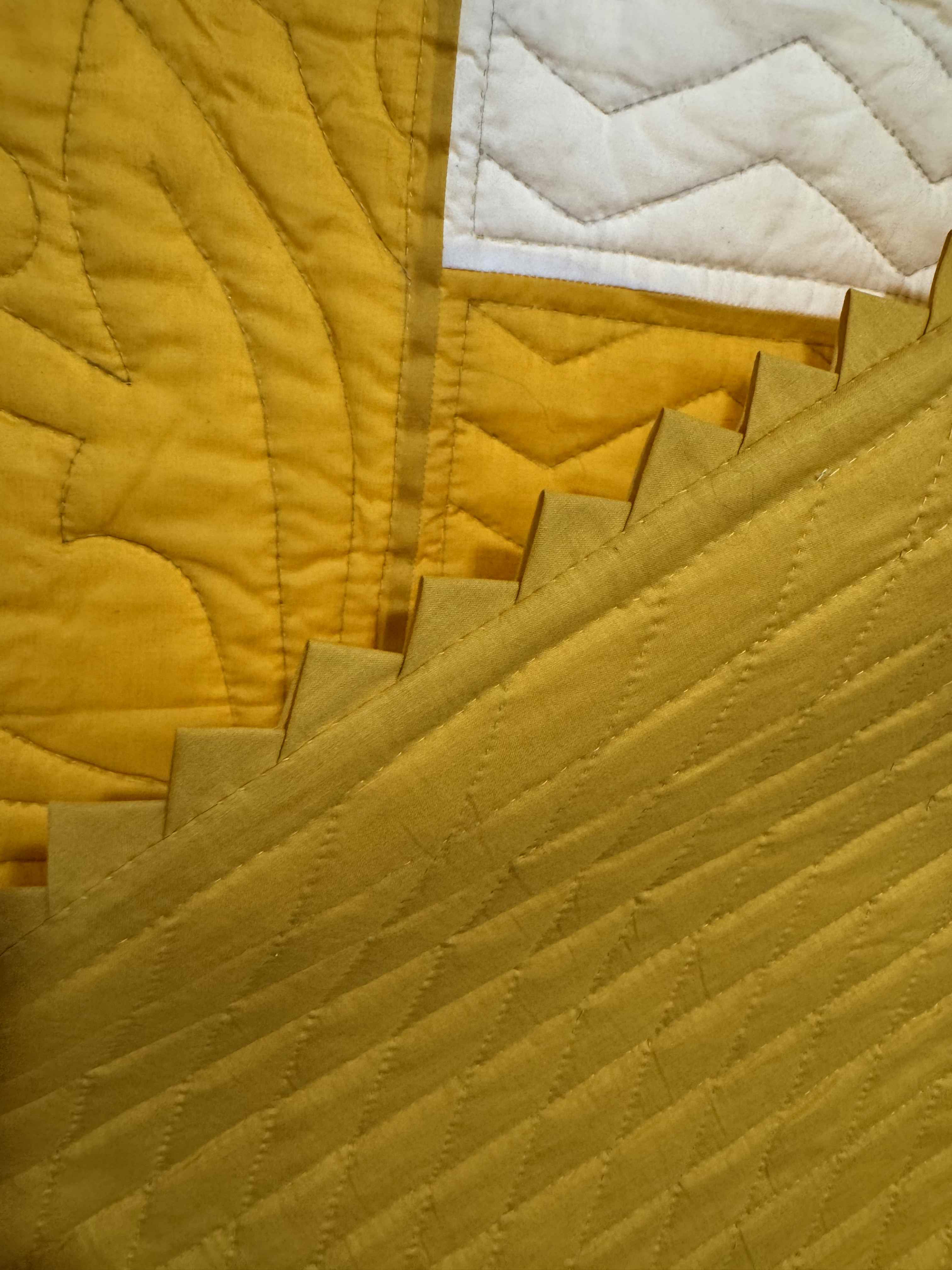 Vintage Shoo Fly Medallion Quilt