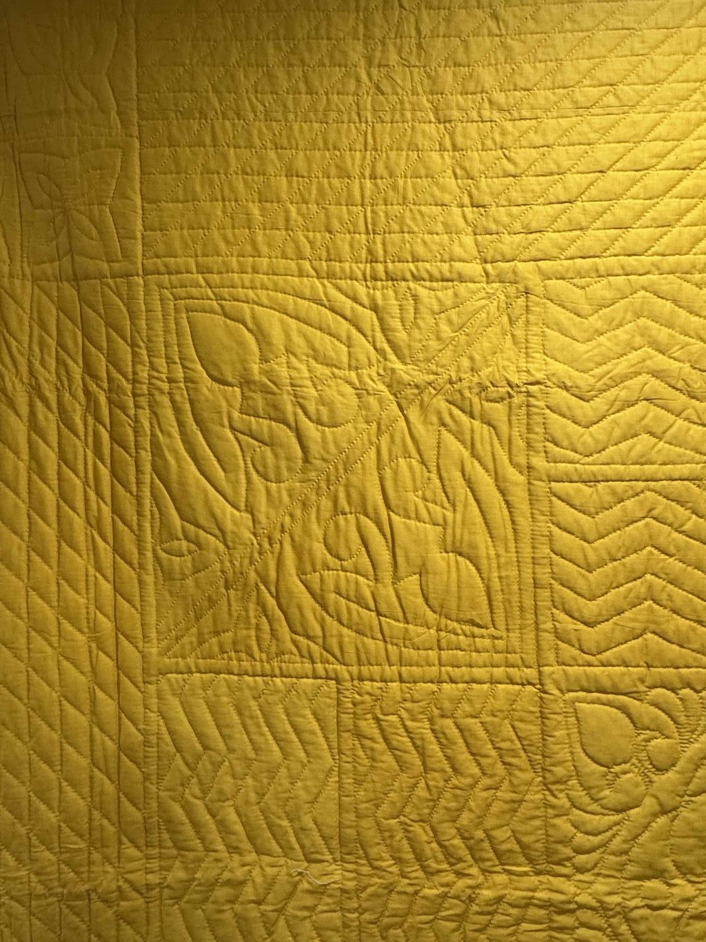 Vintage Shoo Fly Medallion Quilt