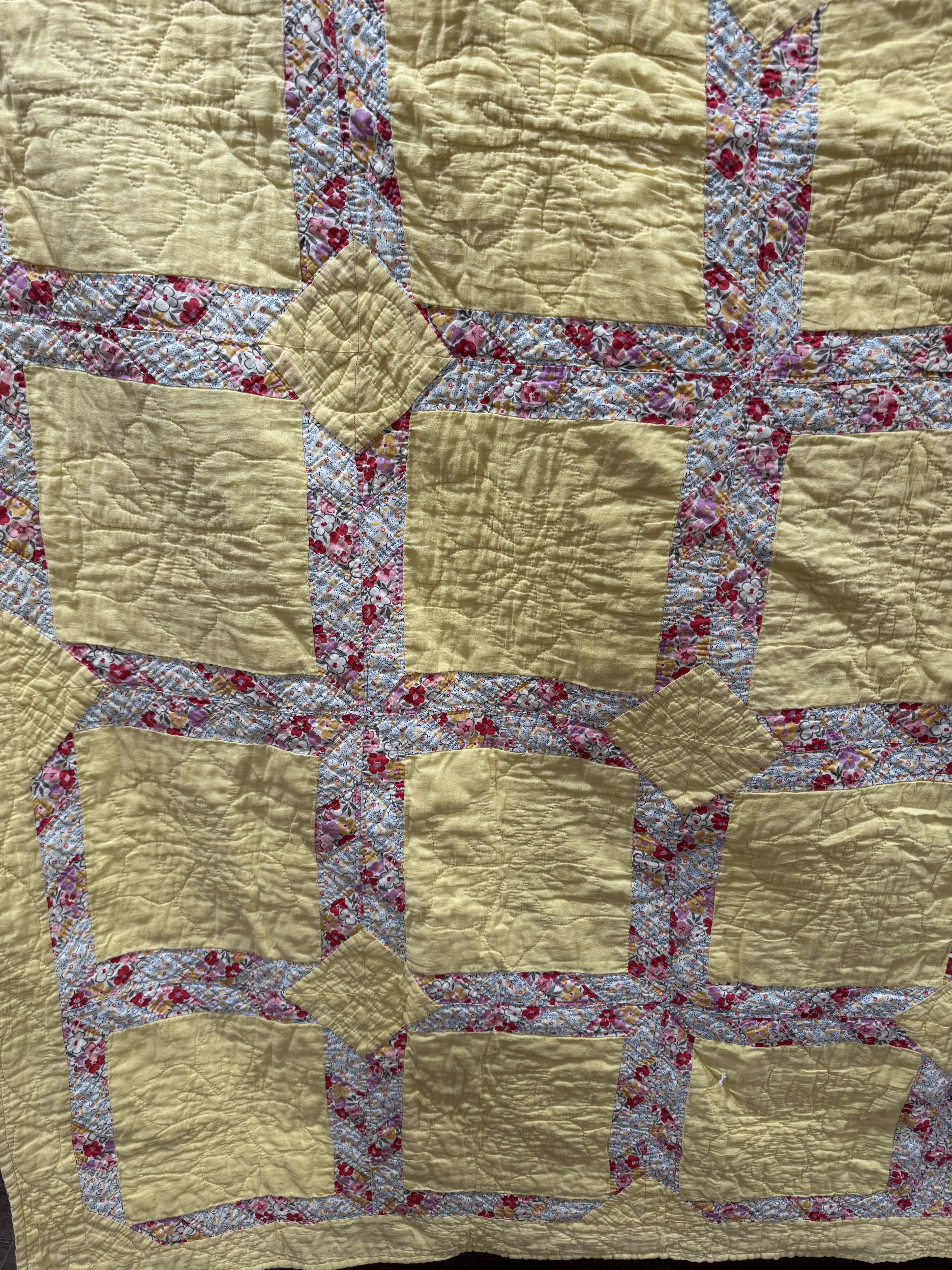 **SOLD** Vintage Quilt Lattice Yellow **SOLD**
