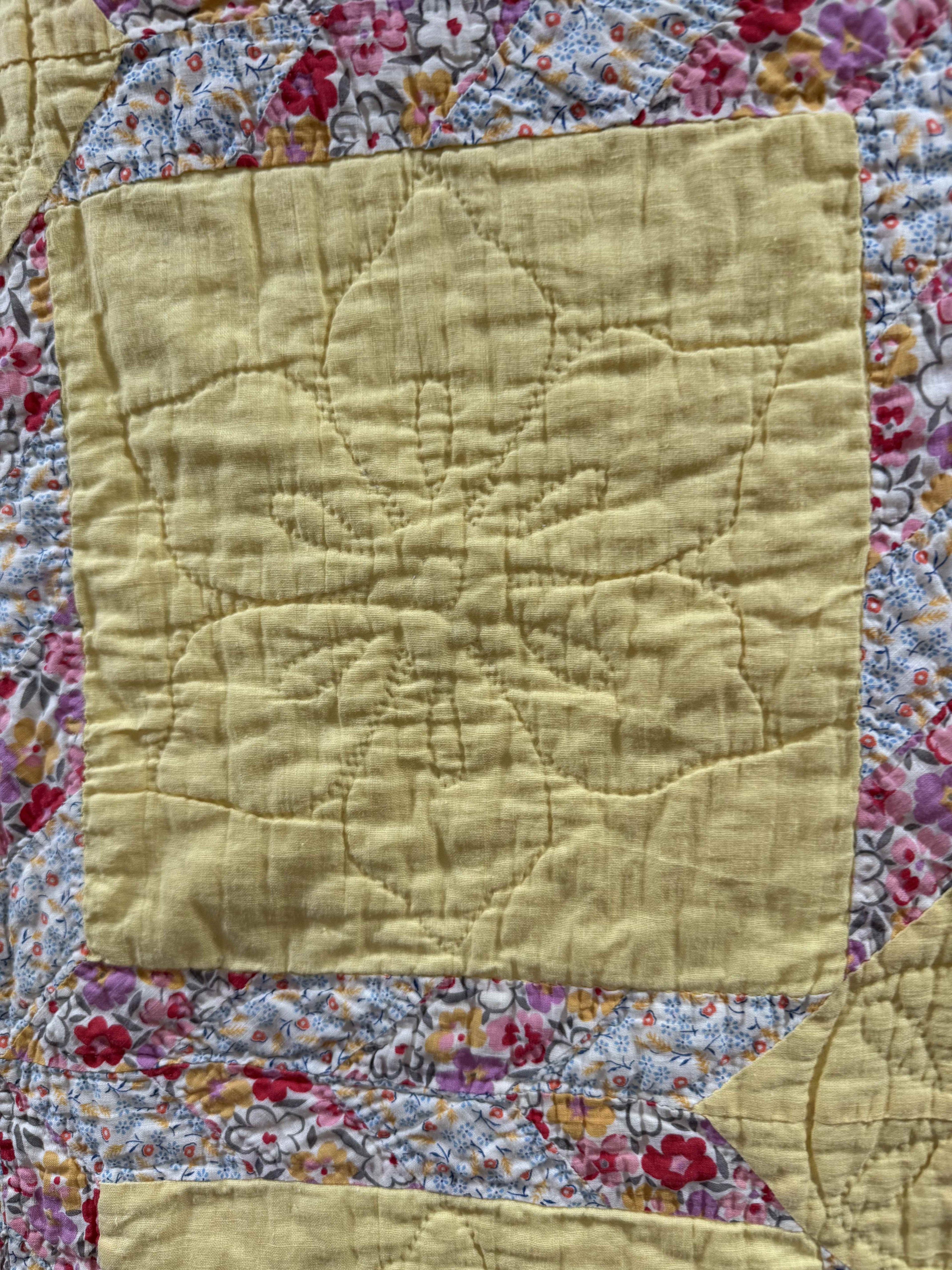 **SOLD** Vintage Quilt Lattice Yellow **SOLD**