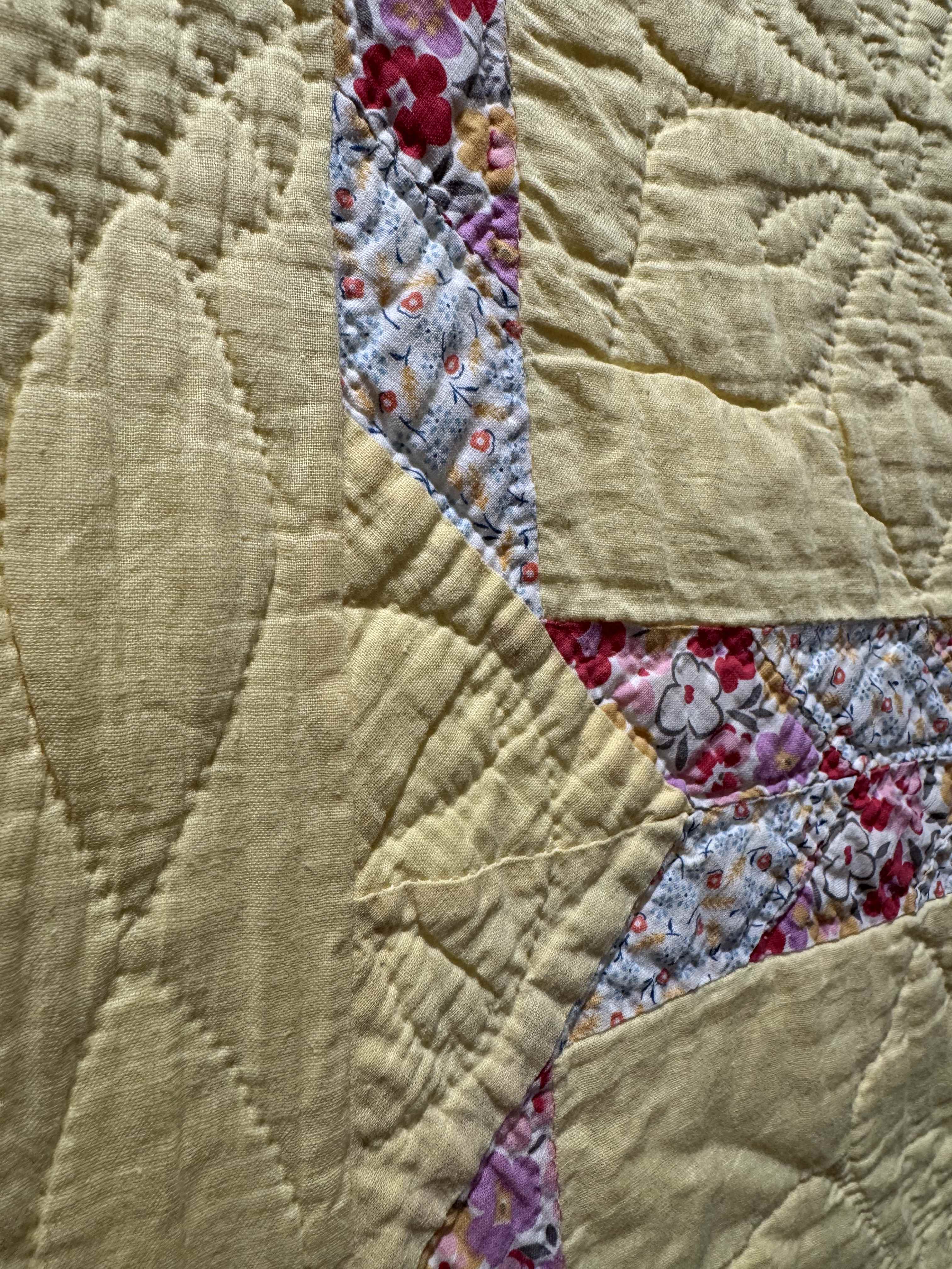 **SOLD** Vintage Quilt Lattice Yellow **SOLD**